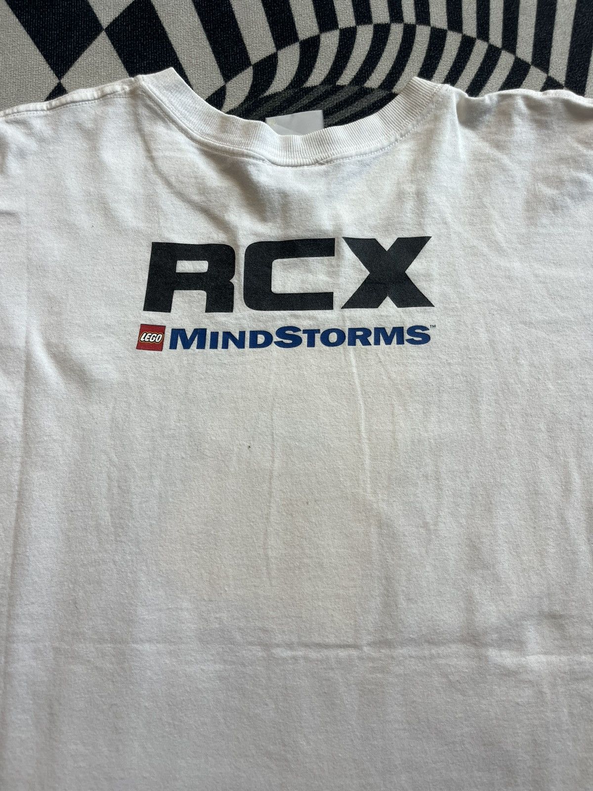 LEGO Vintage LEGO Mindstorms RCX (brick) 90’s Tshirt Size US L / EU 52-54 / 3 - 9 Thumbnail