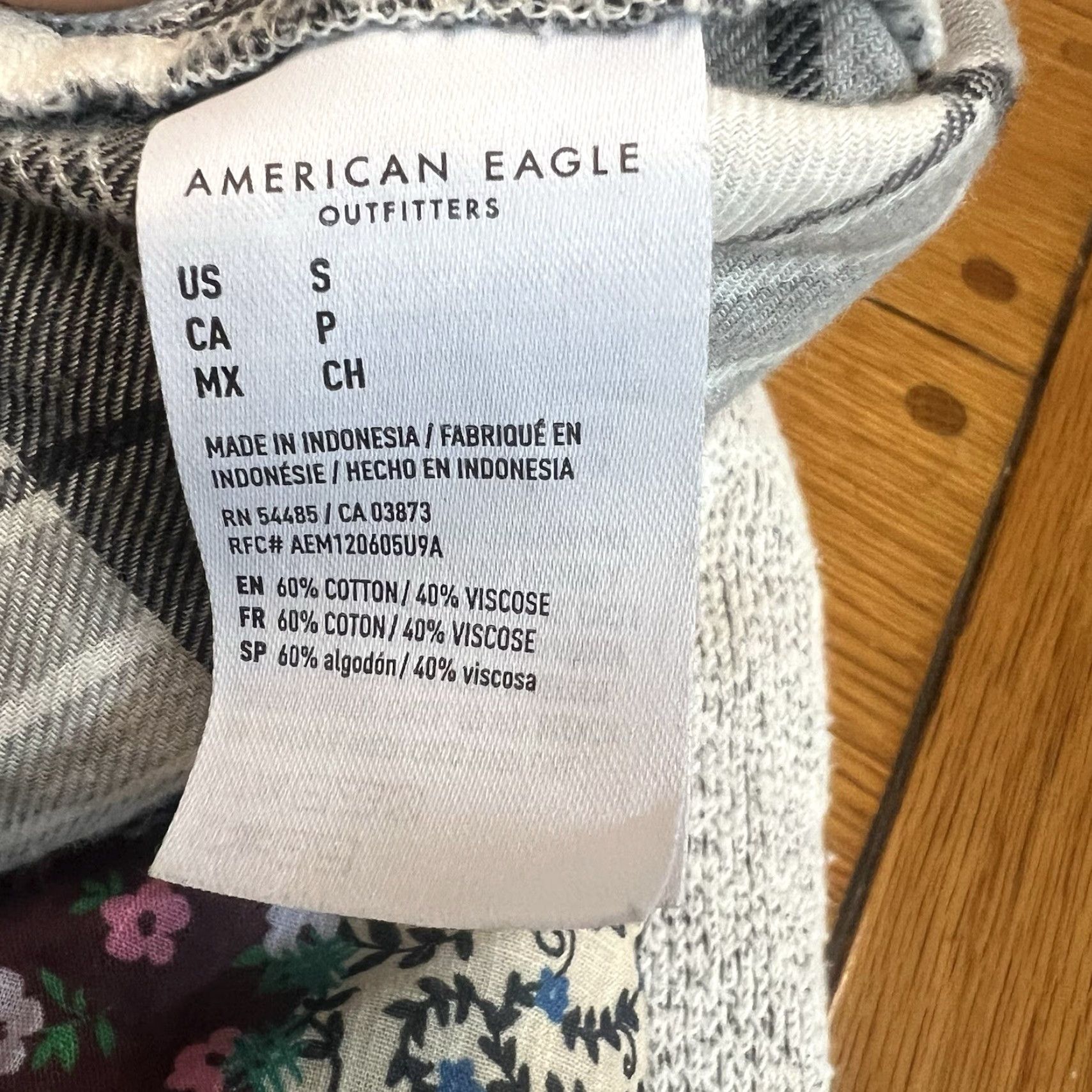 American Eagle Outfitters VINTAGE American Eagle Outfitters Buffalo Plaid Pearl Snap Button Shirt Women S Black/White Casual Knit Cotton-Viscose Plaid Long Sleeve Size S / US 4 / IT 40 - 7 Thumbnail