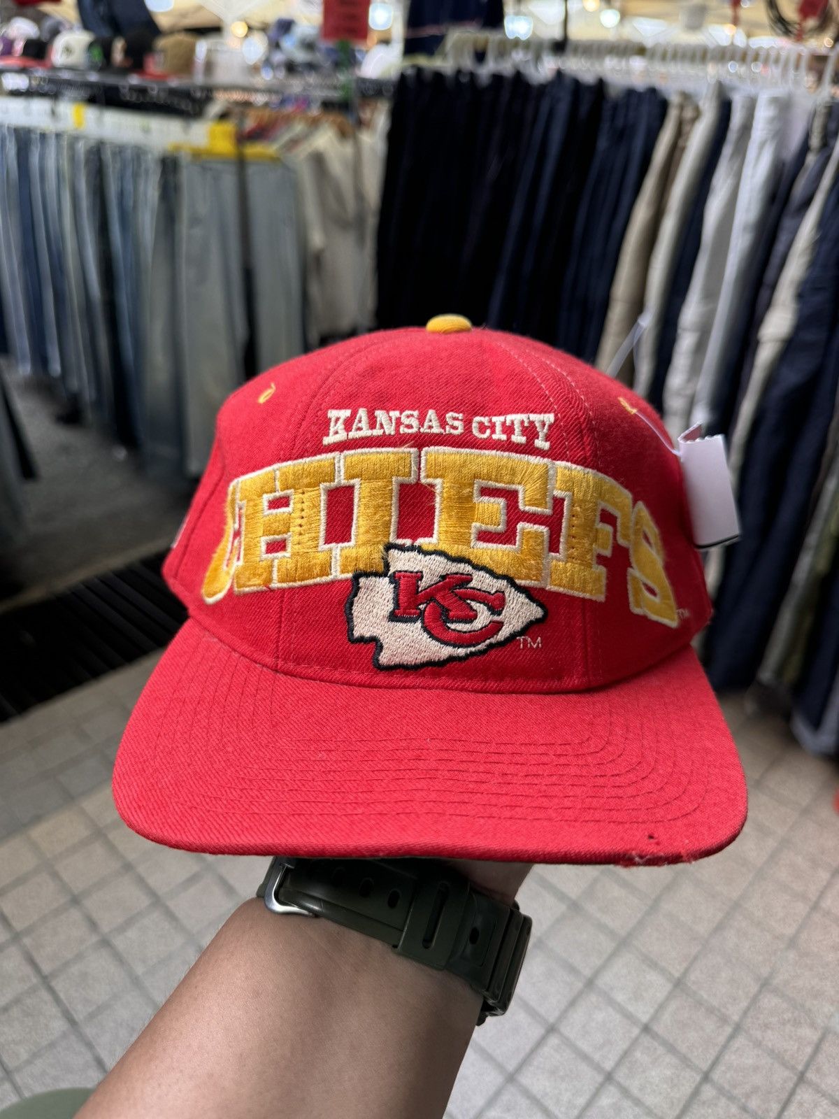 NFL × Starter × Vintage Vintage Kansas City Chiefs Pro Line Starter Size ONE SIZE - 1 Thumbnail
