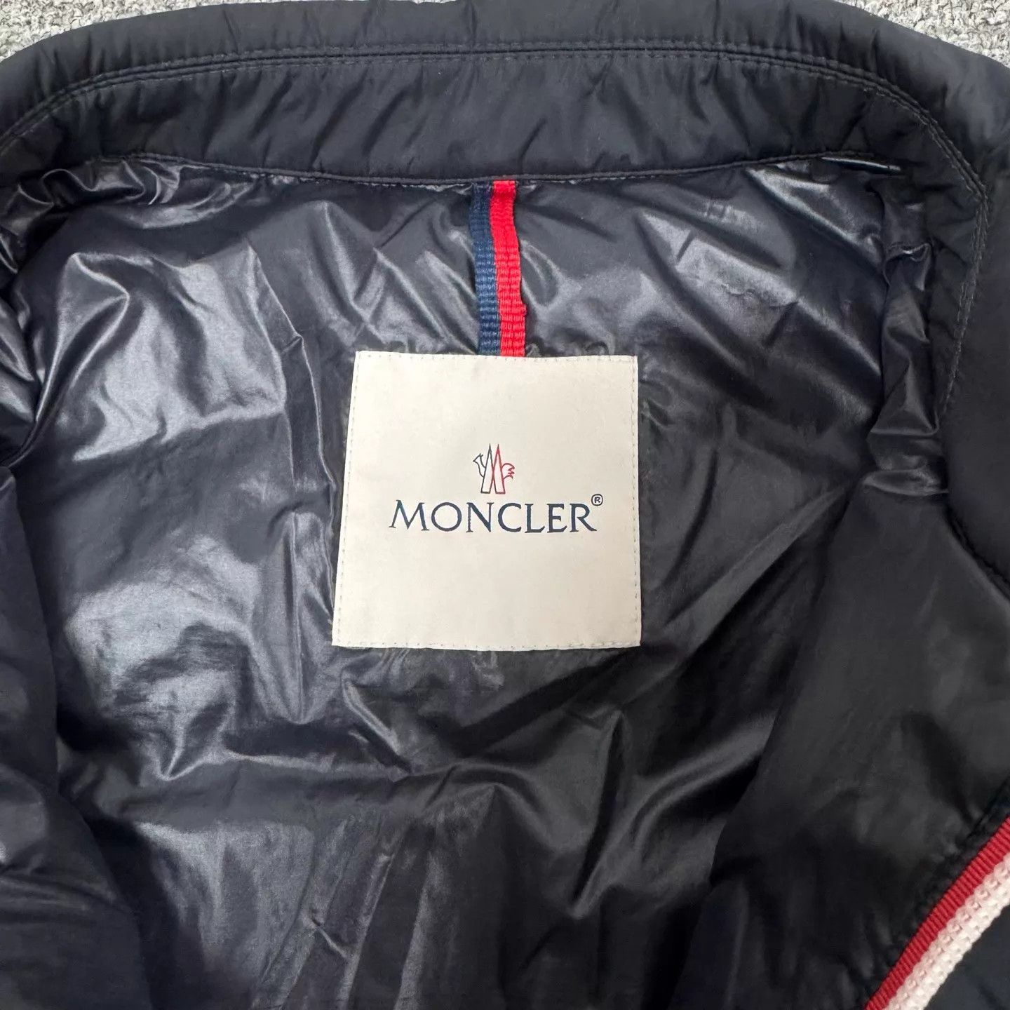 Moncler Moncler Fazzon Logo Light Down Jacket 6 98 New Size M / US 6-8 / IT 42-44 - 6 Thumbnail