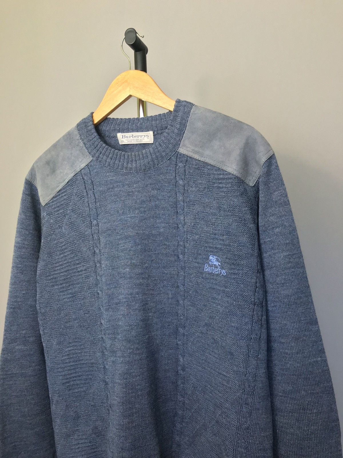 Burberry VINTAGE BURBERRY KNIT SWEATER Blue Pure New Wool MENS Size US XL / EU 56 / 4 - 2 Thumbnail