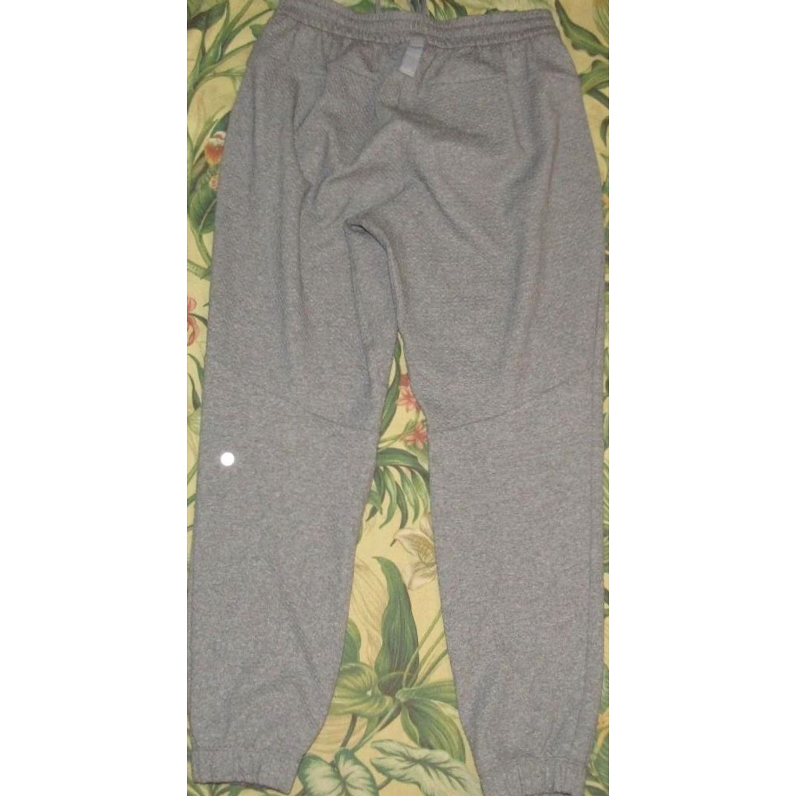 Lululemon LULULEMON Grey At Ease Atlanta Hawks Jogger Pants Medium Size US 31 - 4 Thumbnail