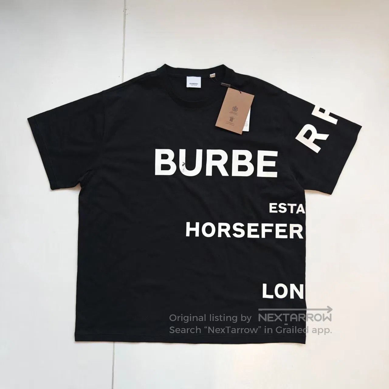 Burberry Burberry Black Letter Print Short-Sleeve. Size US L / EU 52-54 / 3 - 1 Thumbnail