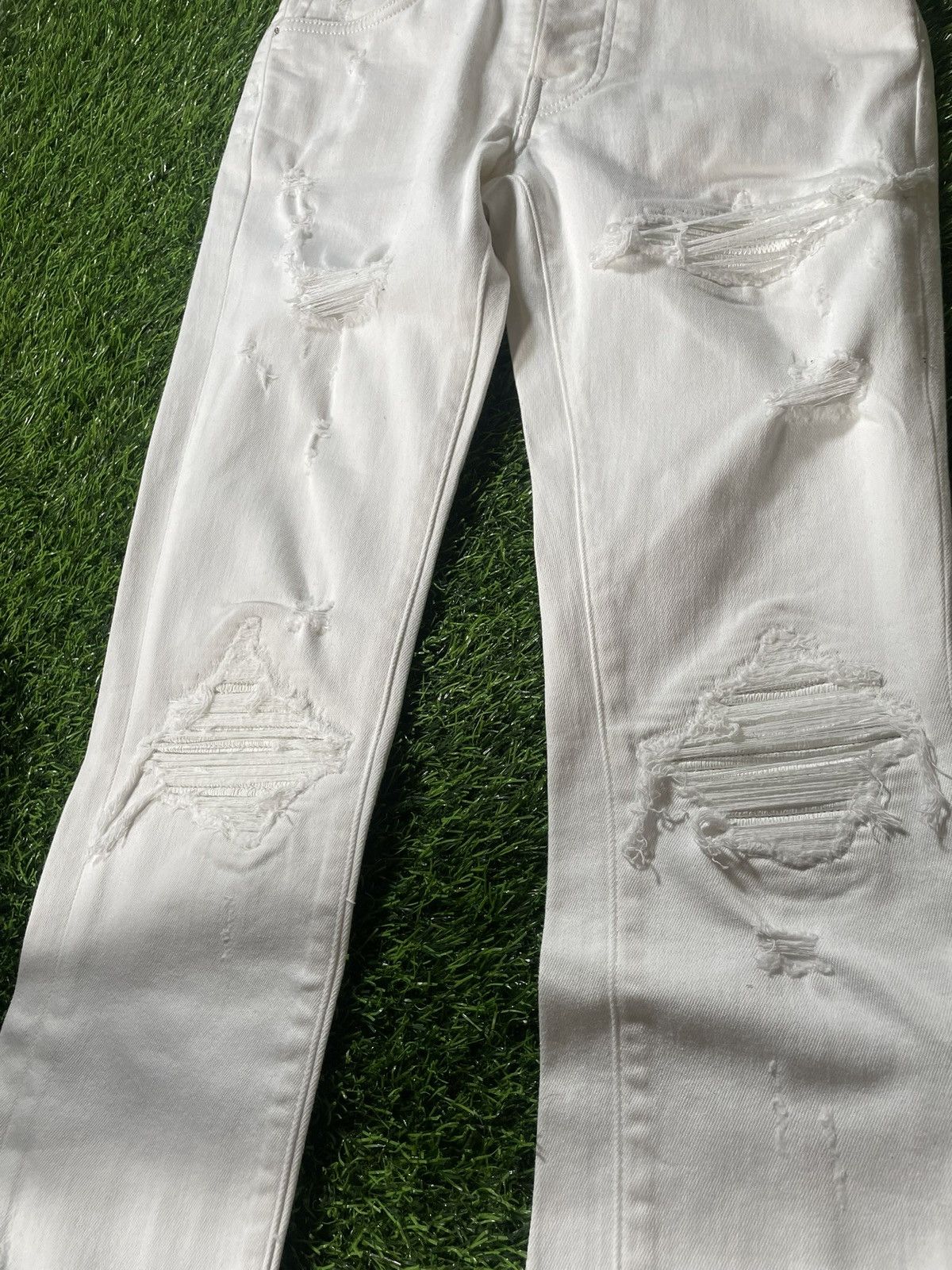 Amiri Amiri White MX1 IN ITALIAN STRETCH DENIM AMDNSY1091-100 Size US 28 / EU 44 - 2 Thumbnail