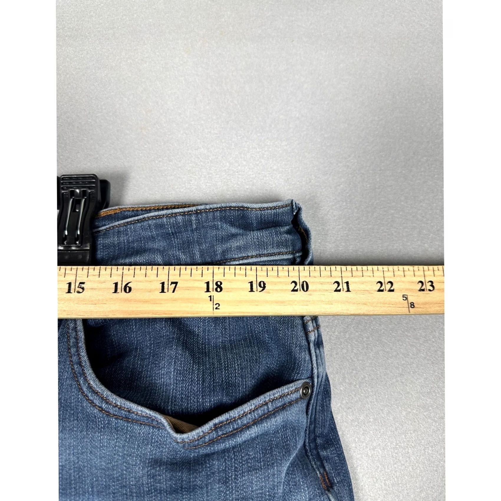 Duluth Trading Company Duluth Flannel Lined Jeans Mens 40x30 Ballroom DoubleFlex Blue Wash Pockets EUC Size US 40 / EU 56 - 6 Thumbnail