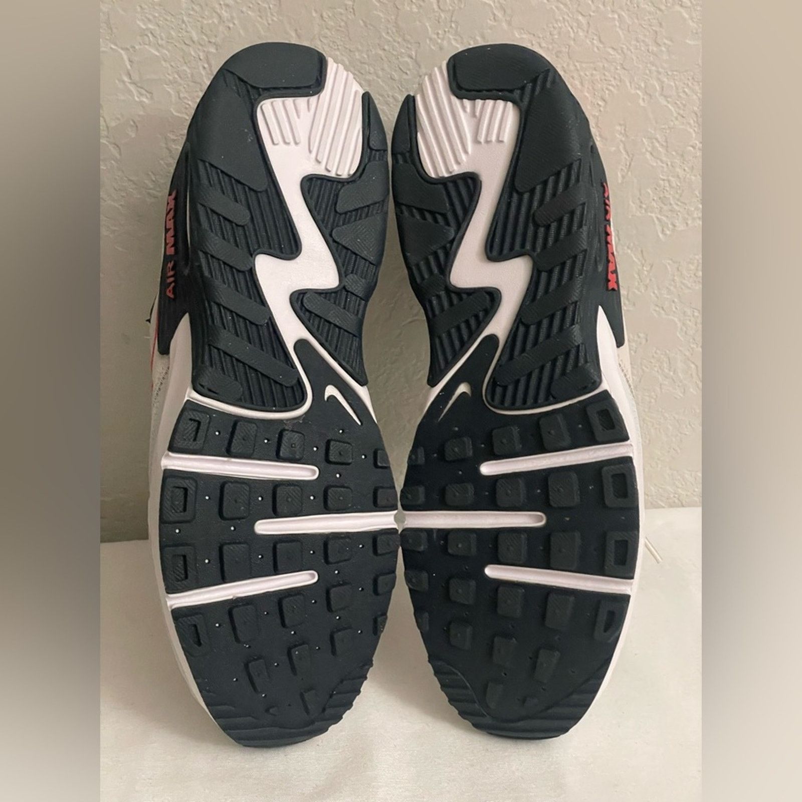 Nike NIKE Air Max Excee Athletic Shoes in Photon Dust Men 10.5 Size US 10.5 / EU 43-44 - 9 Thumbnail