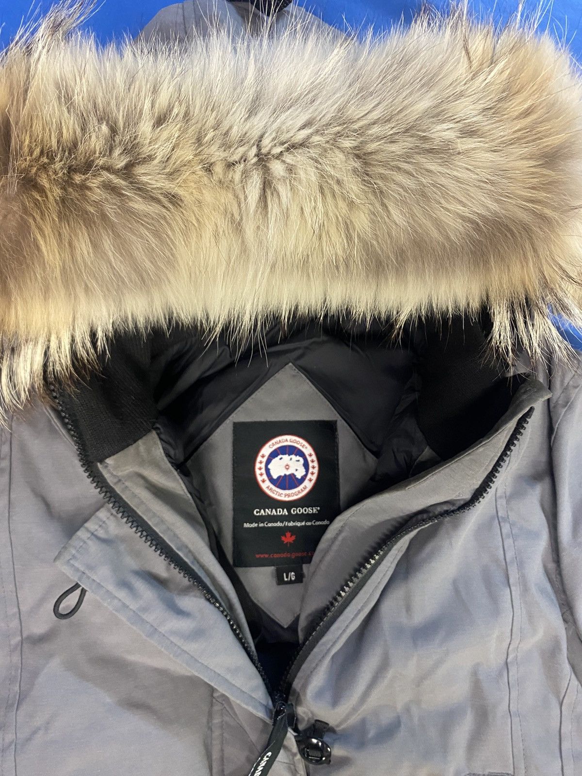 Canada Goose × Vetements Canada Goose Kensington Parka down jacket hood Coyote fur Size L / US 10 / IT 46 - 9 Thumbnail