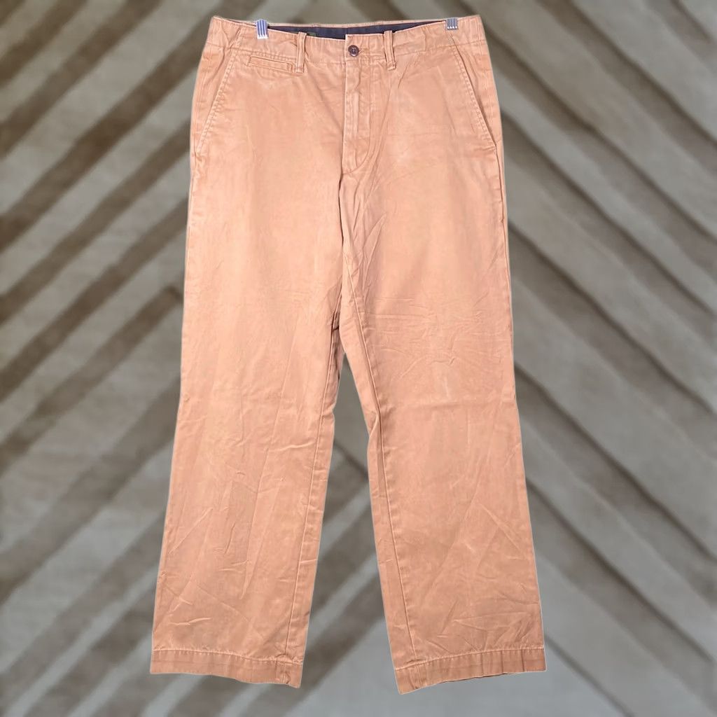 Eddie Bauer Eddie Bauer Mens Pants Khakis Straight Leg 32x32 100% Cotton Brown Front Flat Front Zip Button Pockets Clothing Folded? Size US 32 / EU 48 - 1 Thumbnail