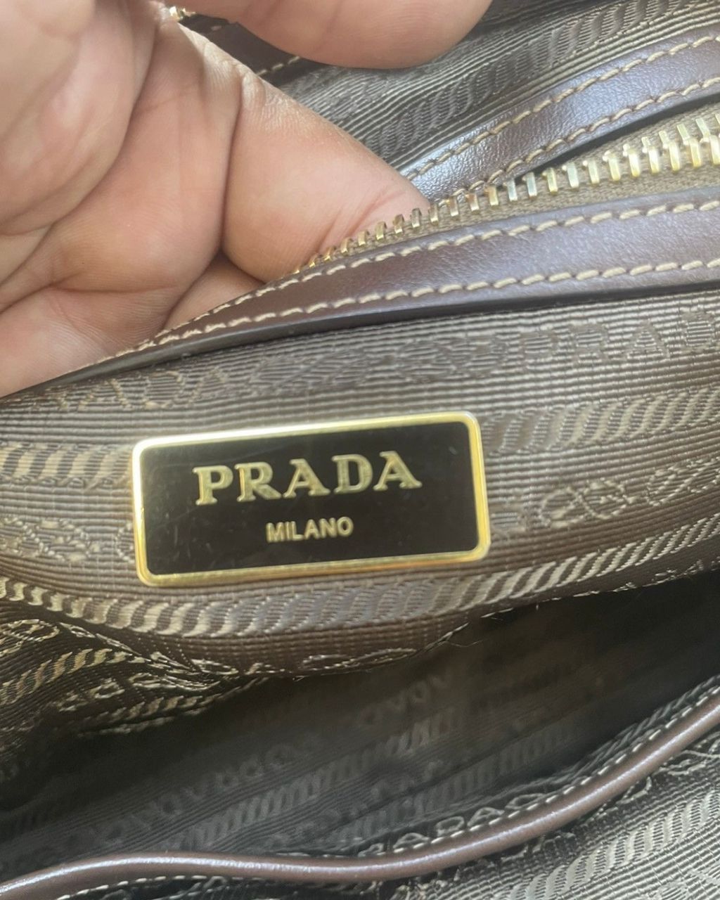 Prada Authentic PRADA Logo Jaquard Canvas Shoulder Bag Size ONE SIZE - 17 Thumbnail
