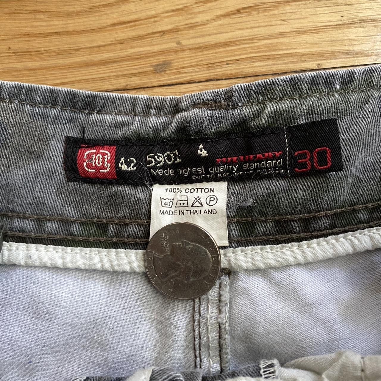 Other US101 Camo cargo shorts Size US 30 / EU 46 - 4 Thumbnail
