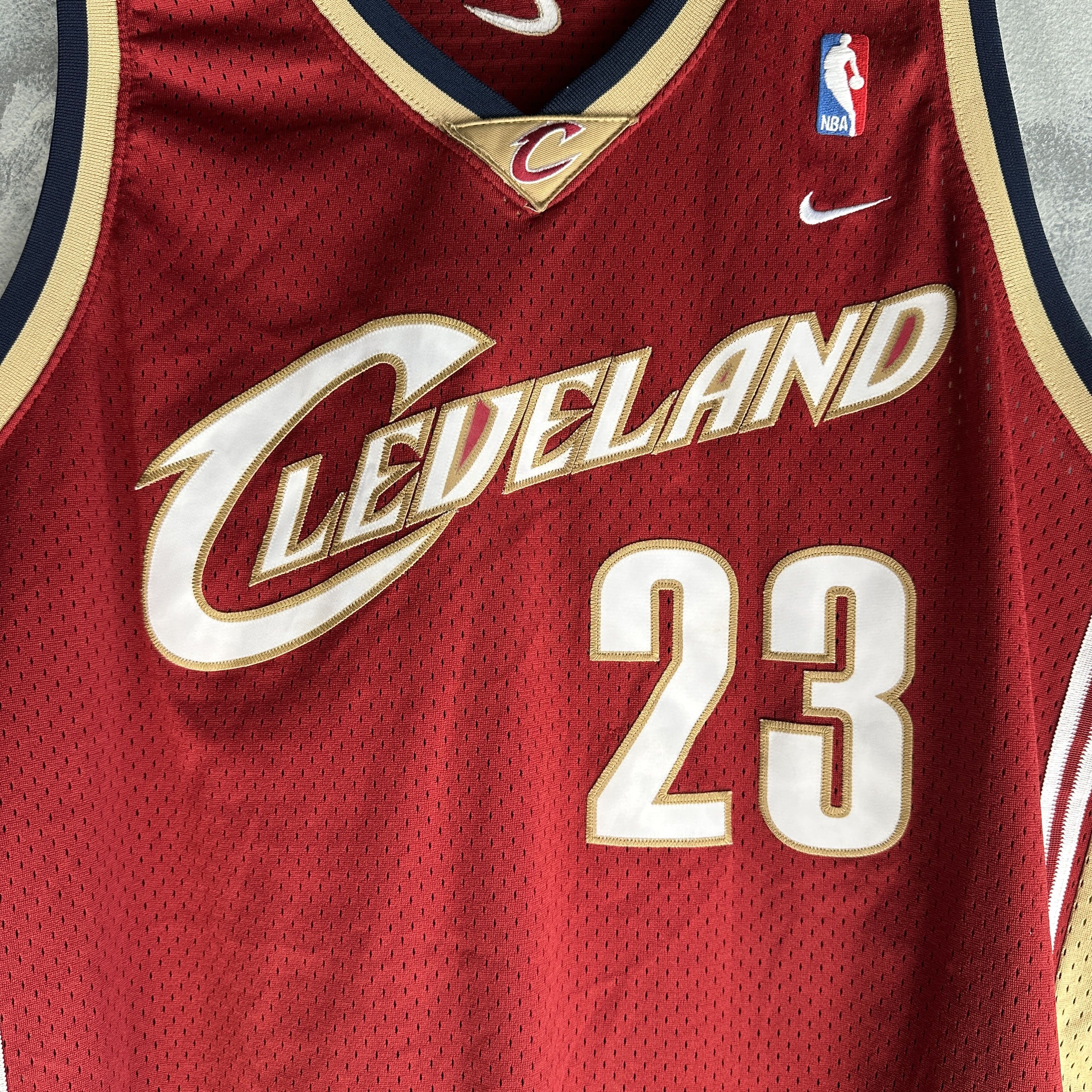 Nike Vintage Cleveland Cavaliers Jersey LeBron James 23 Nike Size US XXL / EU 58 / 5 - 8 Thumbnail