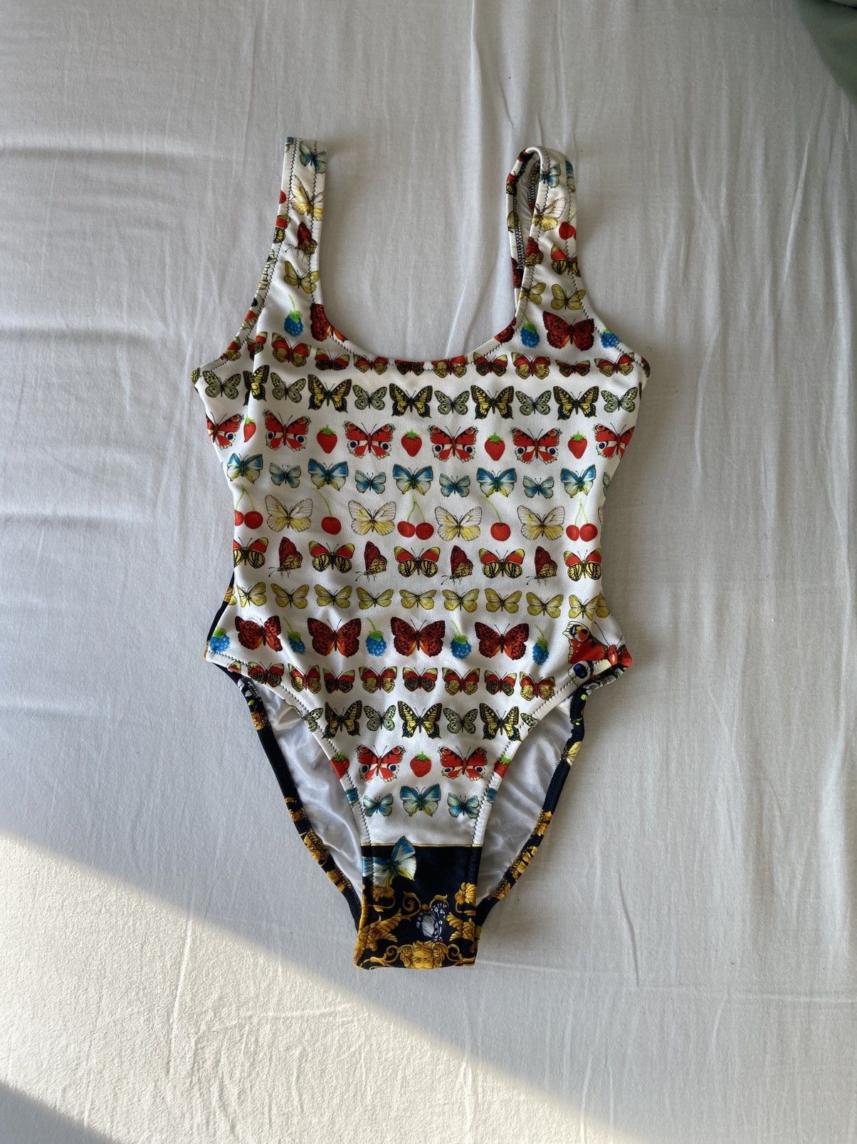 Versace Versace S/S 2018 Butterfly Swimsuit Size ONE SIZE - 12 Thumbnail