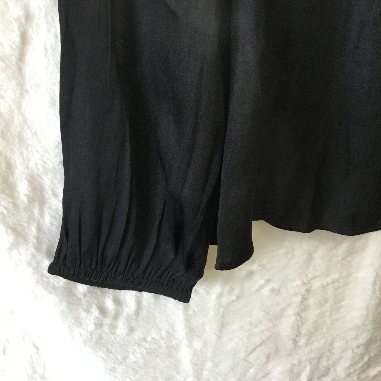 Loft LOFT Black Covered Button Blouse Size S / US 4 / IT 40 - 11 Thumbnail
