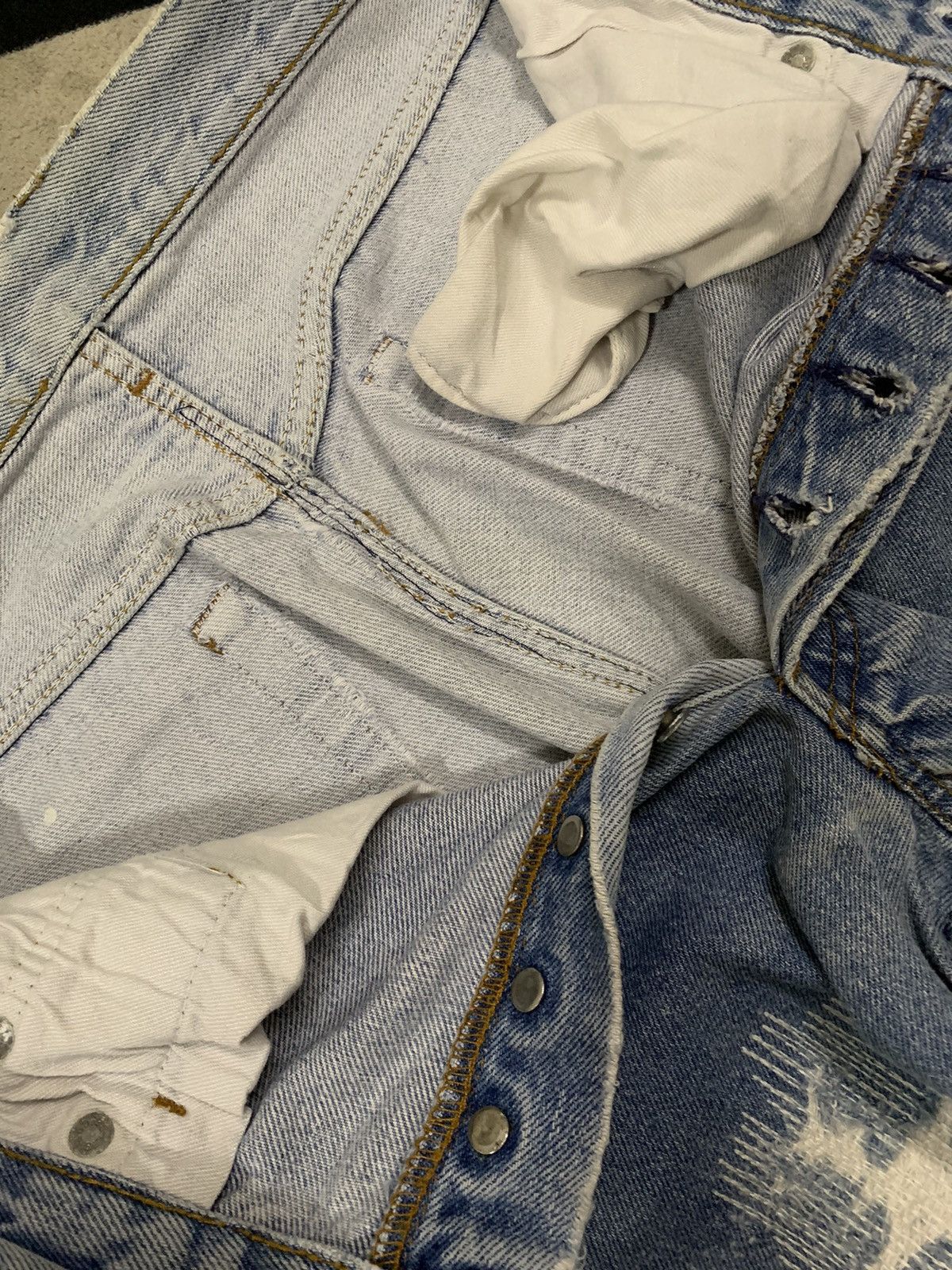 Levi's Vintage 80s Levis 501 Repaired Distressed Jeans Size 30x30 Size US 30 / EU 46 - 20 Thumbnail