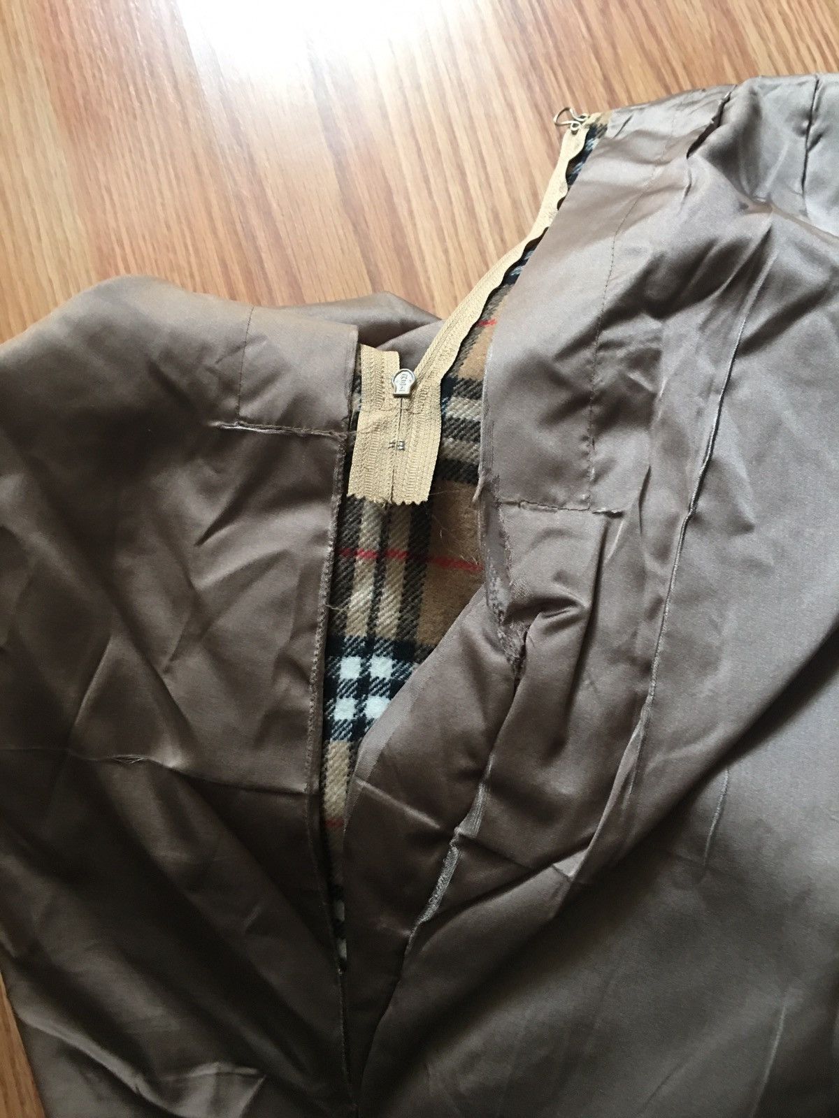 Burberry × Vintage Vintage 80s Burberry’s Check Wool Skirt Size 31" - 12 Thumbnail