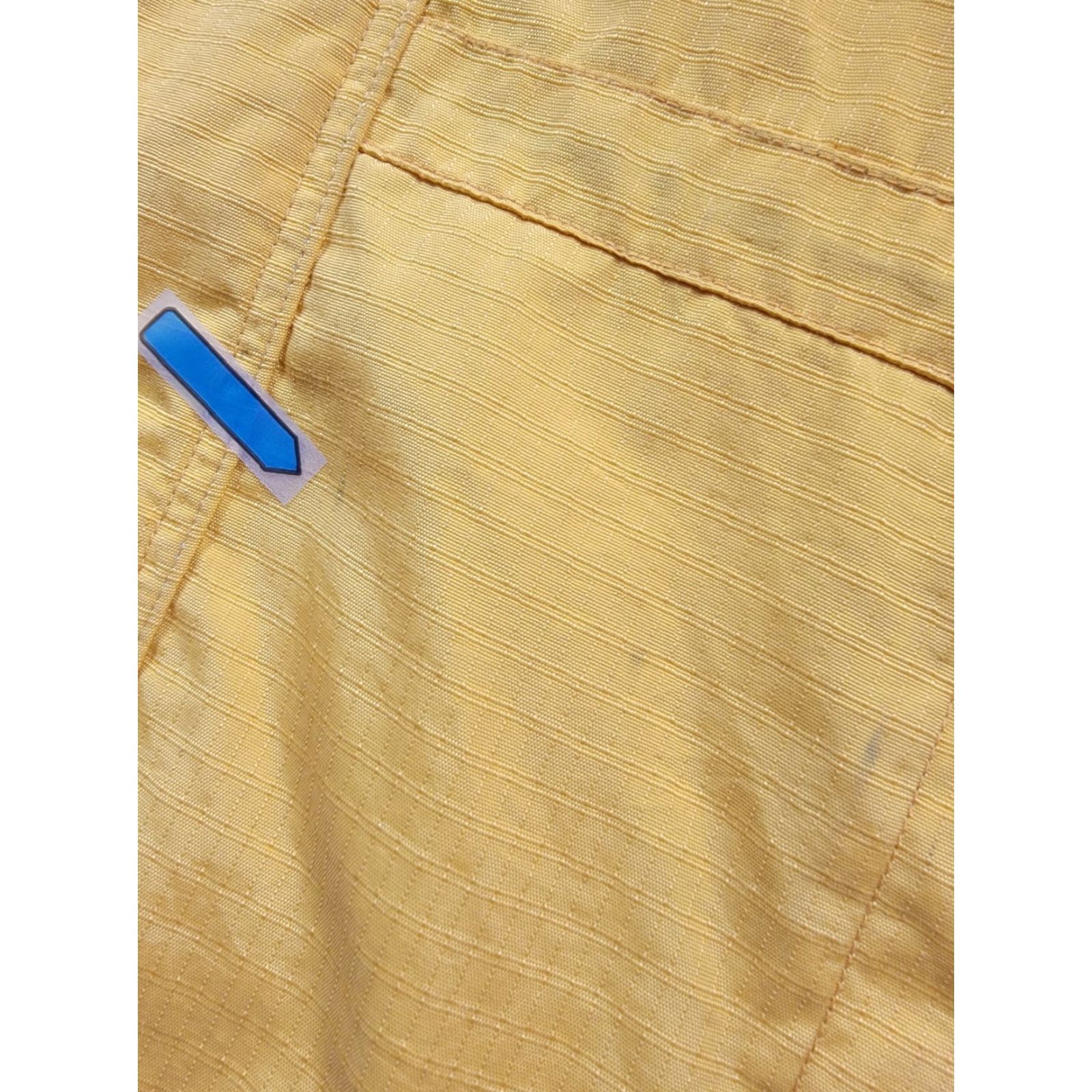 Vintage Columbia Jacket Mens Large Yellow Full Zip Nylon Softshell Outdoor Puffer Insulated Pockets Logo Outdoor Size US L / EU 52-54 / 3 - 7 Thumbnail