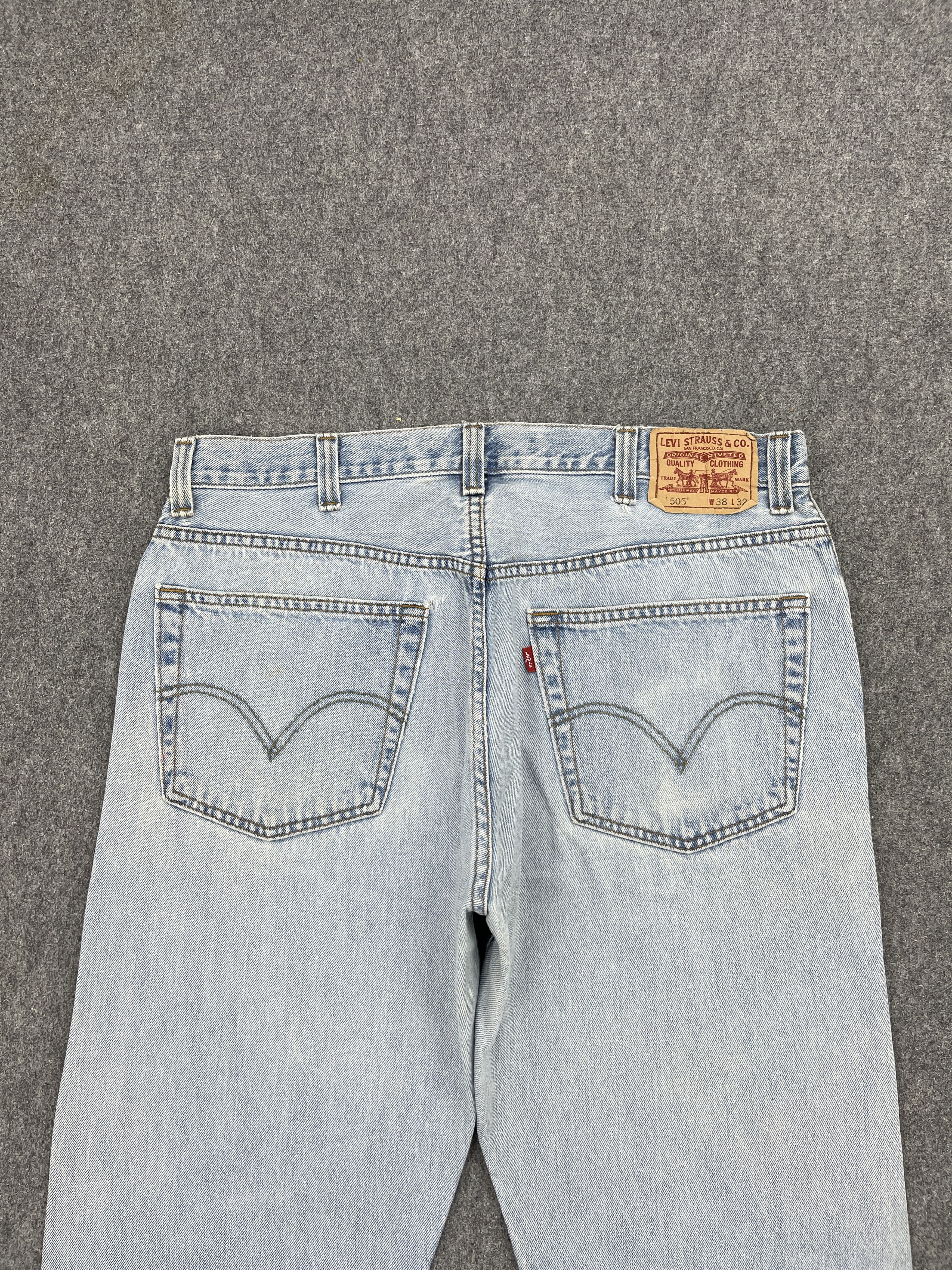 Levi's × Vintage Vintage Levis 505 Lightwash Jeans DP2490 Size US 36 / EU 52 - 4 Thumbnail