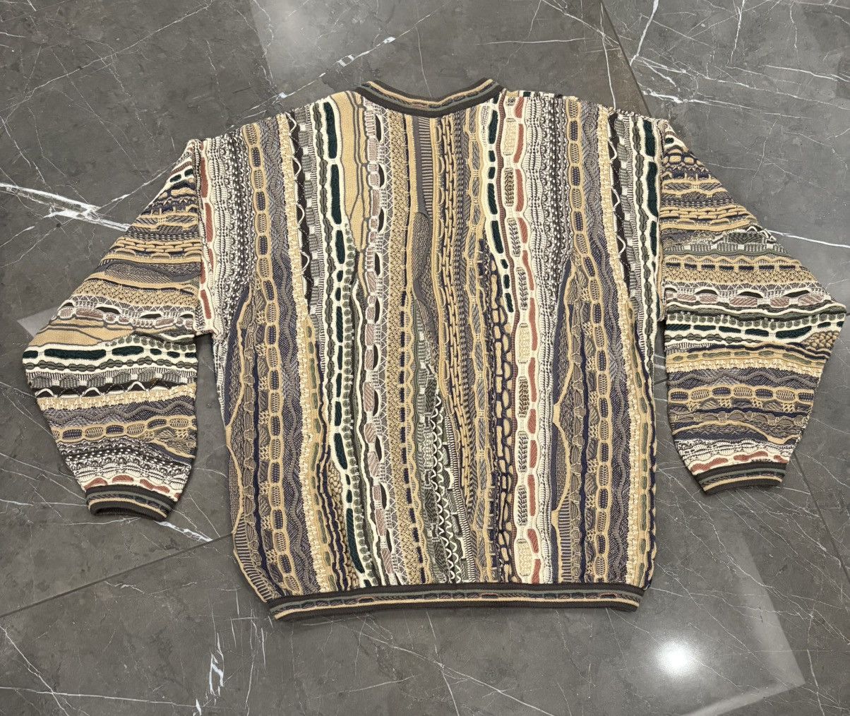 Tundra Canada Vintage Tundra Canada Sweater Men Large Coogi Style RARE Size US L / EU 52-54 / 3 - 5 Thumbnail