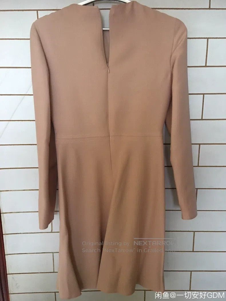 Valentino Valentino wool dress Size M / US 6-8 / IT 42-44 - 3 Thumbnail