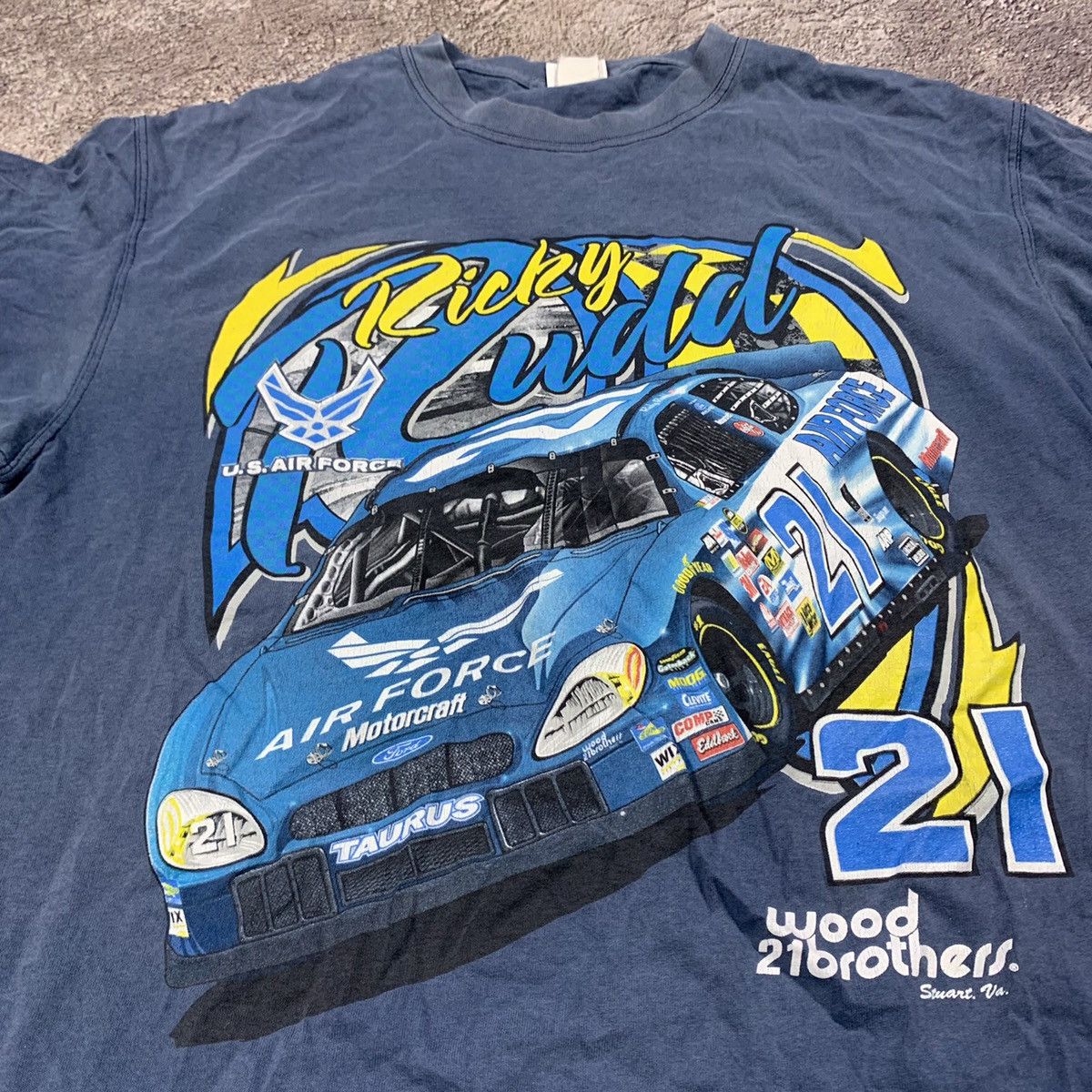 Vintage Vintage 90s Y2K Racing Graphic Tee Streetwear Cars Blue L Size US L / EU 52-54 / 3 - 3 Thumbnail