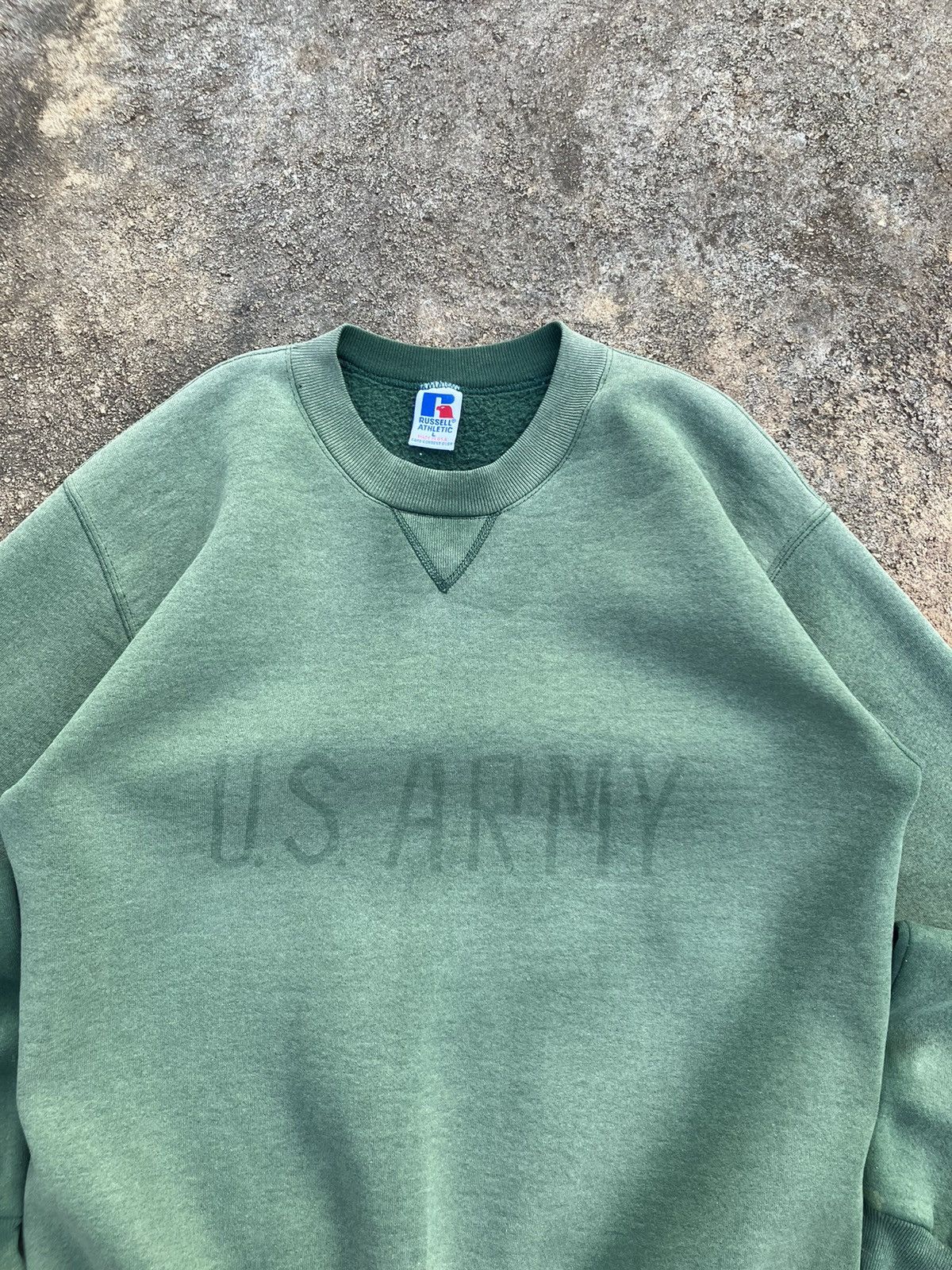 Russell Athletic × Vintage Vintage Russell sweater & faded us.Army. (Made in USA.) Size US M / EU 48-50 / 2 - 2 Thumbnail