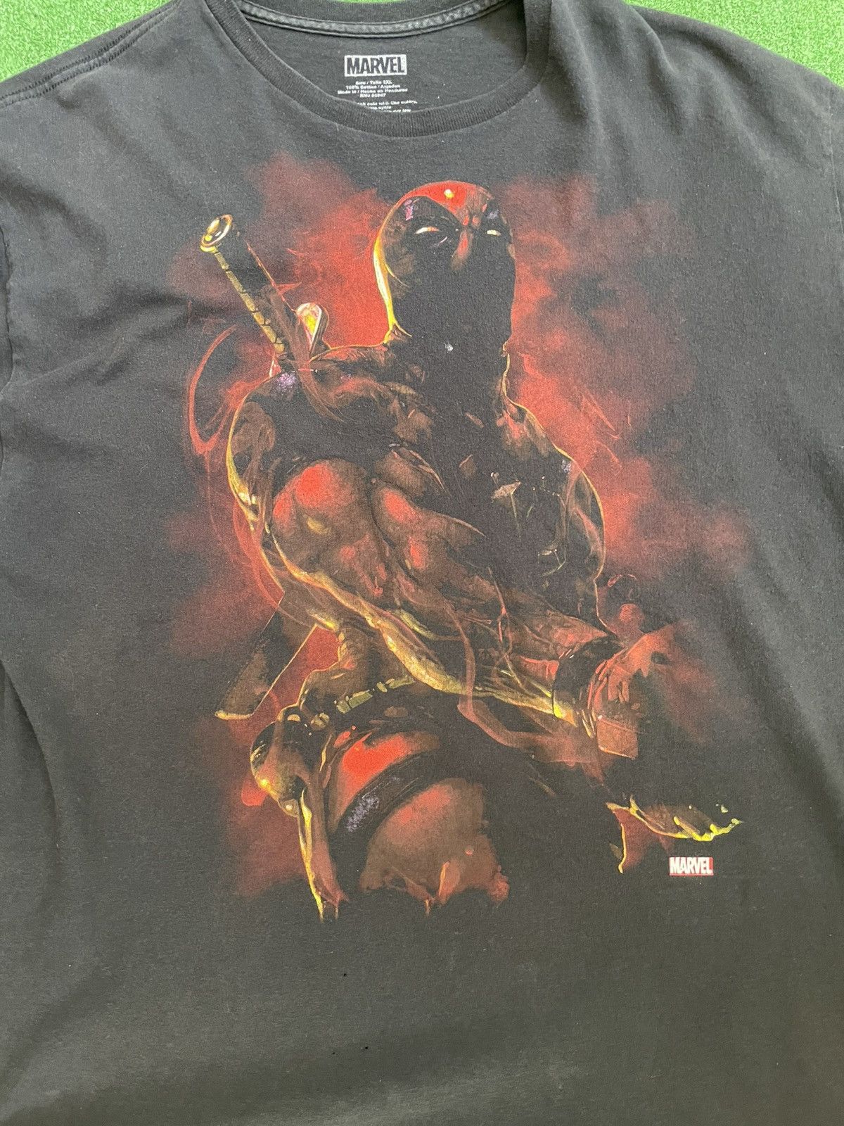 Marvel Comics 2013 Marvel Deadpool Graphic T Shirt Size 2XL Size US XXL / EU 58 / 5 - 3 Thumbnail