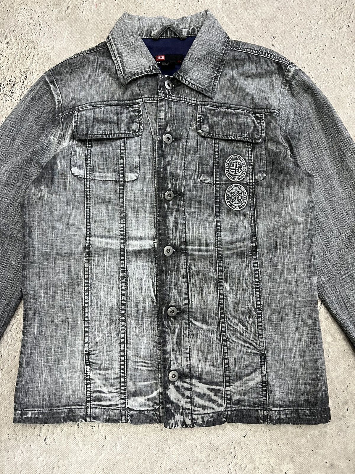 Diesel × Japanese Brand Vintage Y2K Diesel Blue Washed Denim Trucker Jacket Size US M / EU 48-50 / 2 - 1 Thumbnail