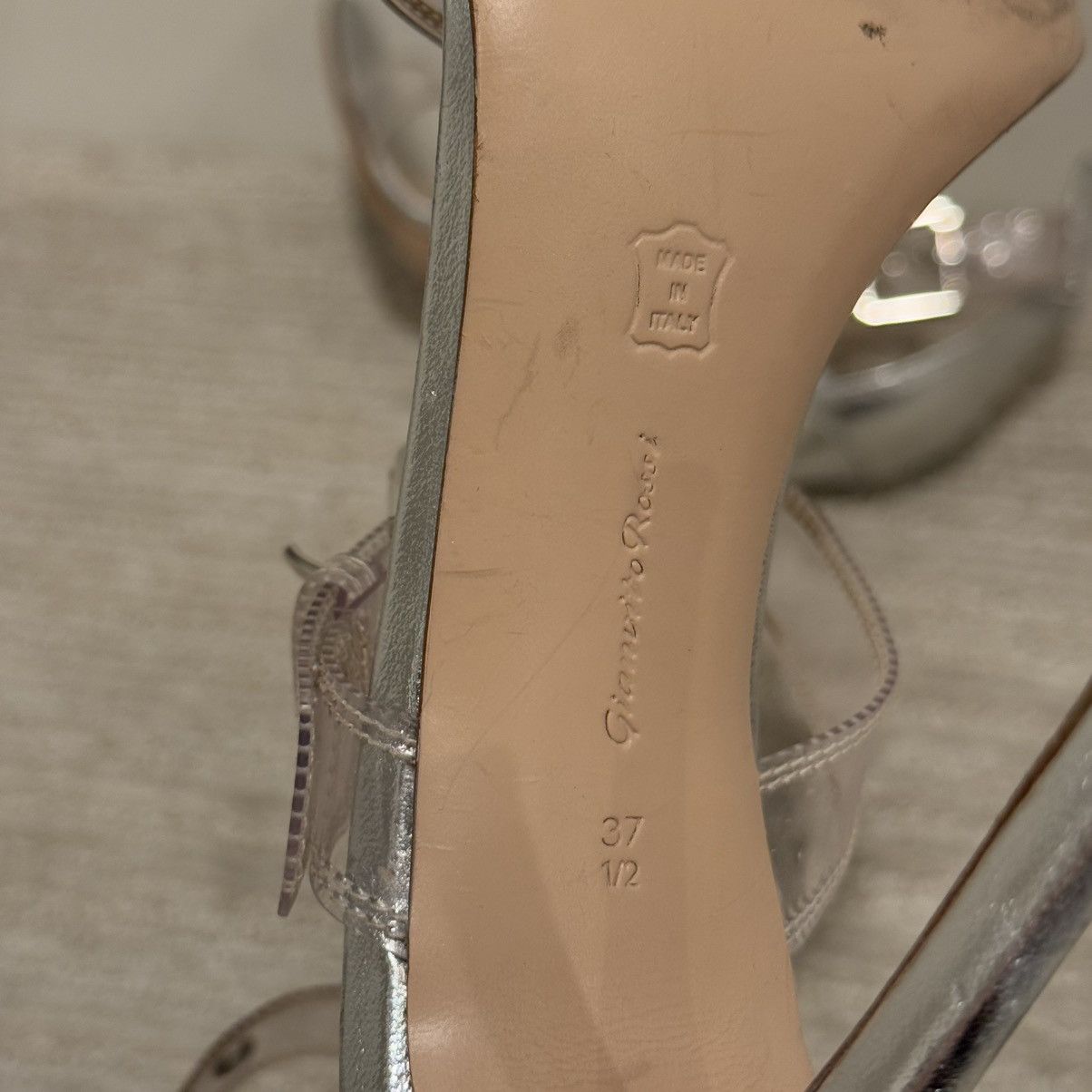 Gianvito Rossi Gianvito Rossi Gabby Plexi Sandals Clear PVC/Silver Leather Size US 7.5 / IT 37.5 - 12 Thumbnail