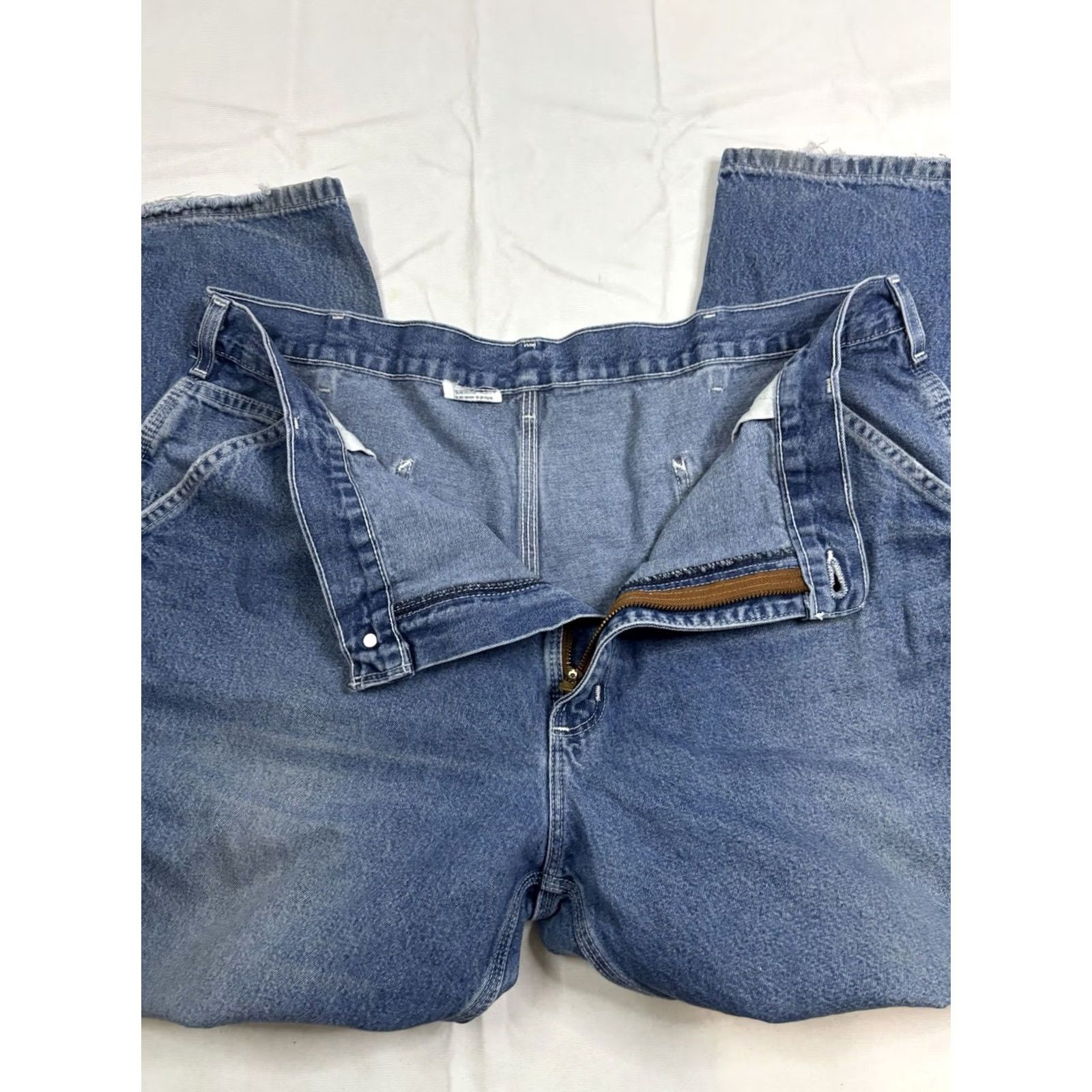 Carhartt Carhartt Jeans Loose Fit Carpenter 40x28 Blue Denim Utility Workwear Medium Wash Men Regular Jeans Denim Blue 40x28 Wide 5-Pocket USA Cowboy Vintage? Size US 40 / EU 56 - 4 Thumbnail