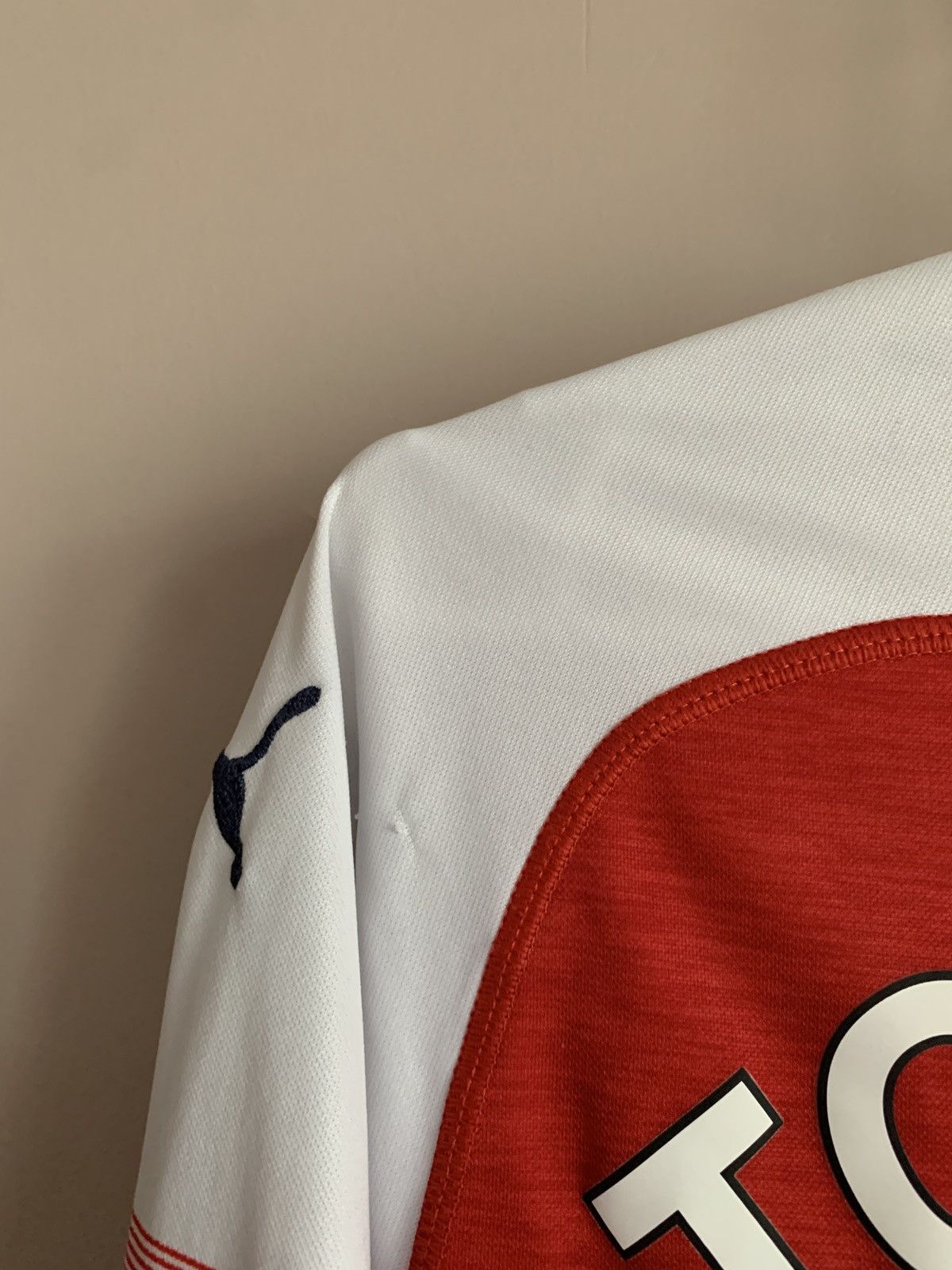 Puma Arsenal London Home Football Shirt Puma Soccer TORREIRA#11 Size US XS / EU 42 / 0 - 12 Thumbnail