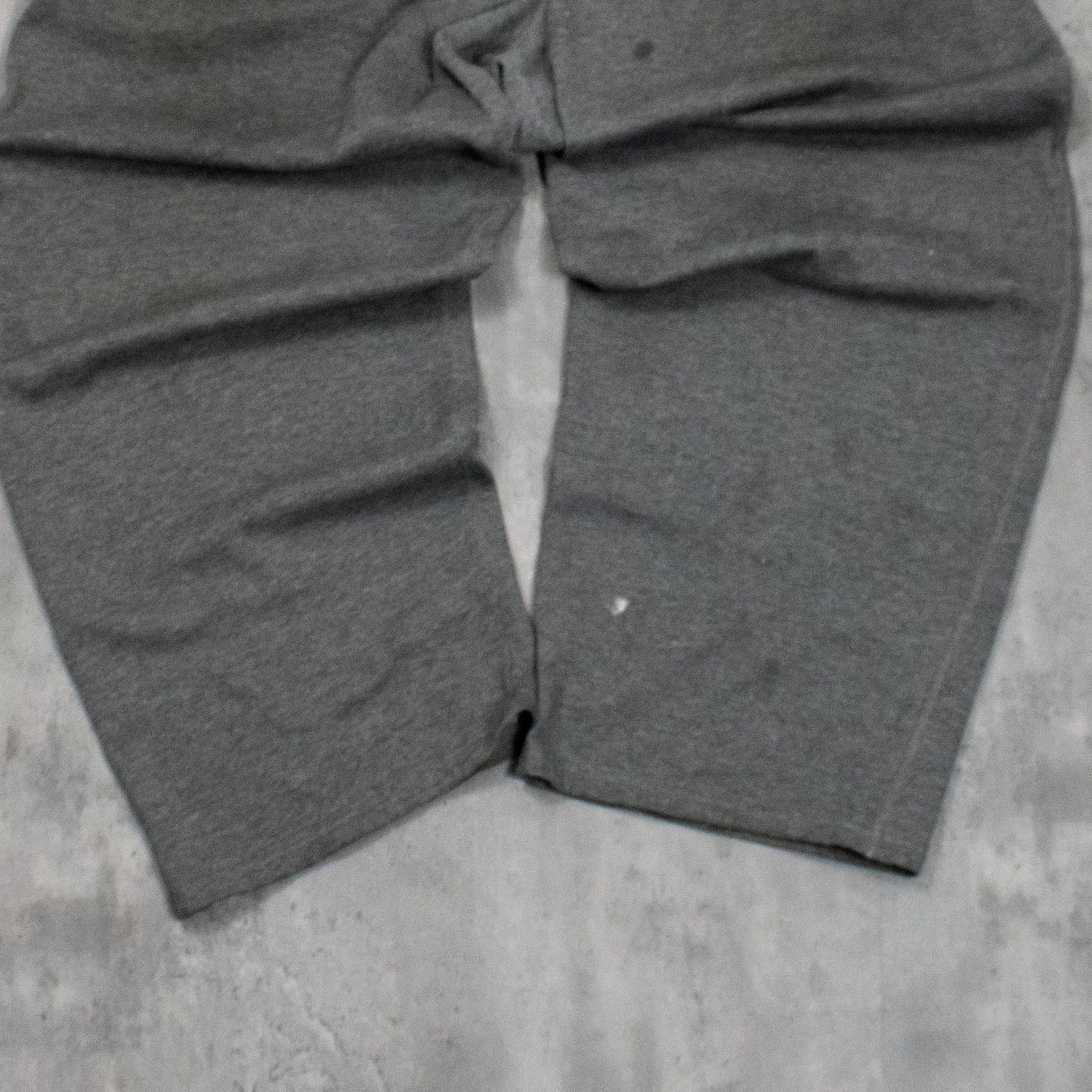 Athletic Works Y2K 00's Grey Baggy Fit Wide Legged Thrashed Sweatpant's Size US 34 / EU 50 - 3 Thumbnail