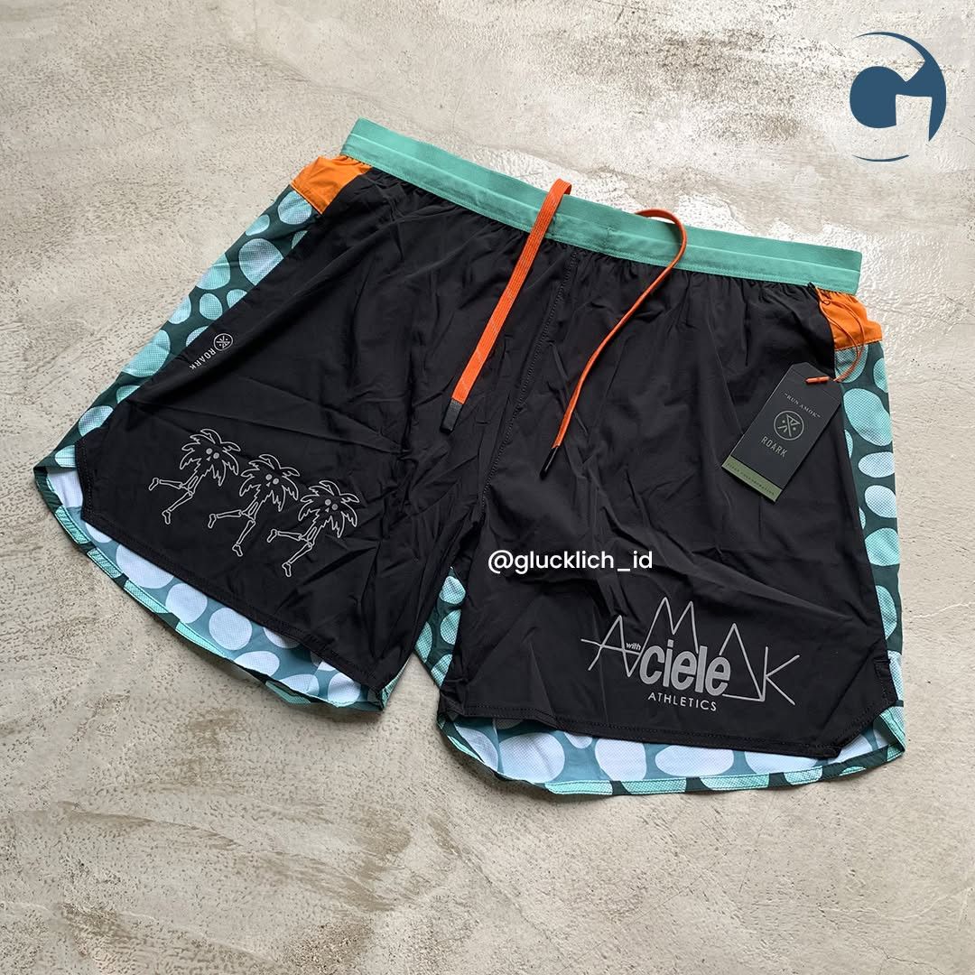 Ciele Athletics × Roark Roark, Run Amok x Ciele Alta 5 Short in Black Size US 34 / EU 50 - 4 Thumbnail
