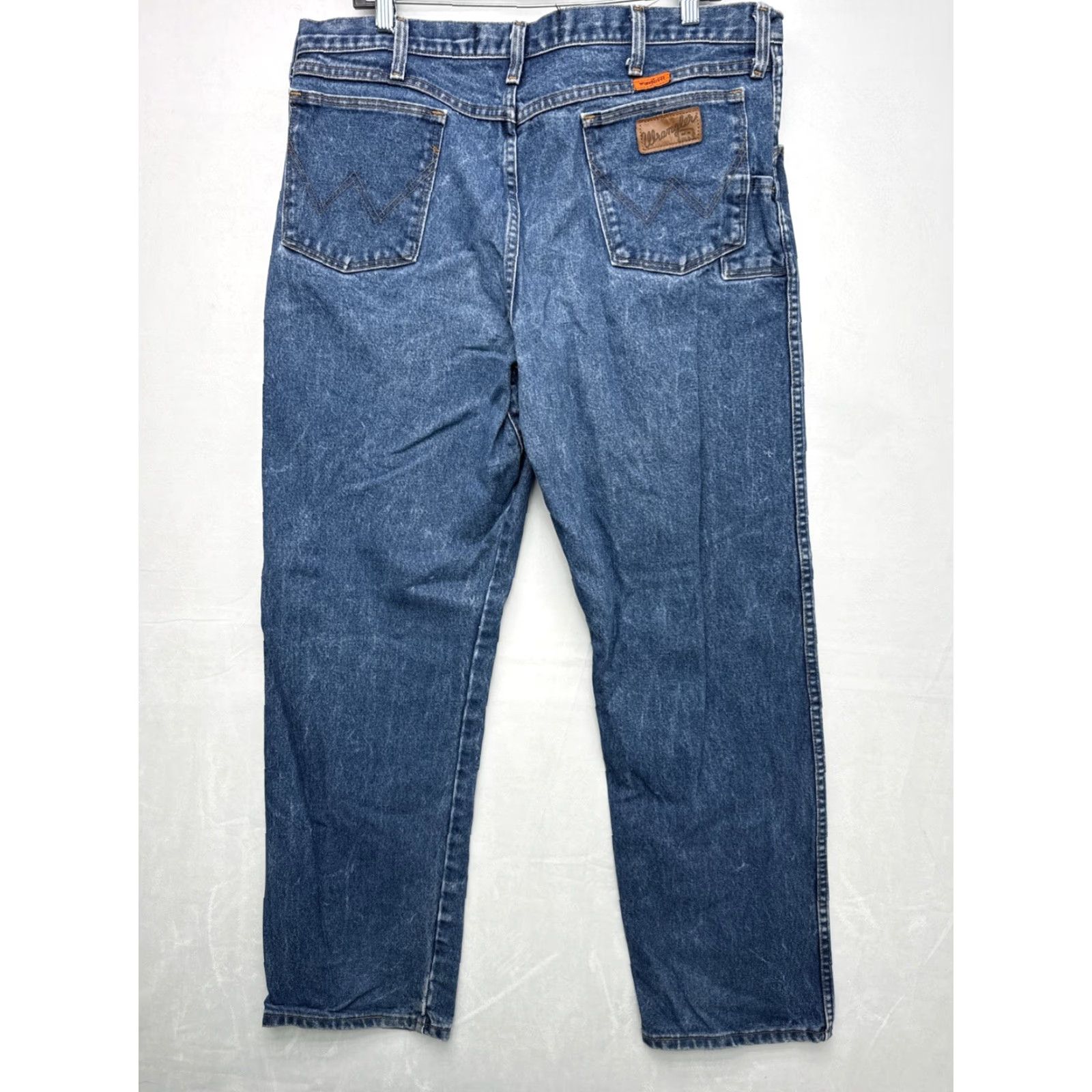 Wrangler Wrangler Flame Resistant Jeans Mens 38x32 Relaxed Fit HRC2 FR Workwear Pants Jeans Straight Mens Blue Cotton Denim FRM1WZ Fiesta Workwear Size US 38 / EU 54 - 7 Thumbnail