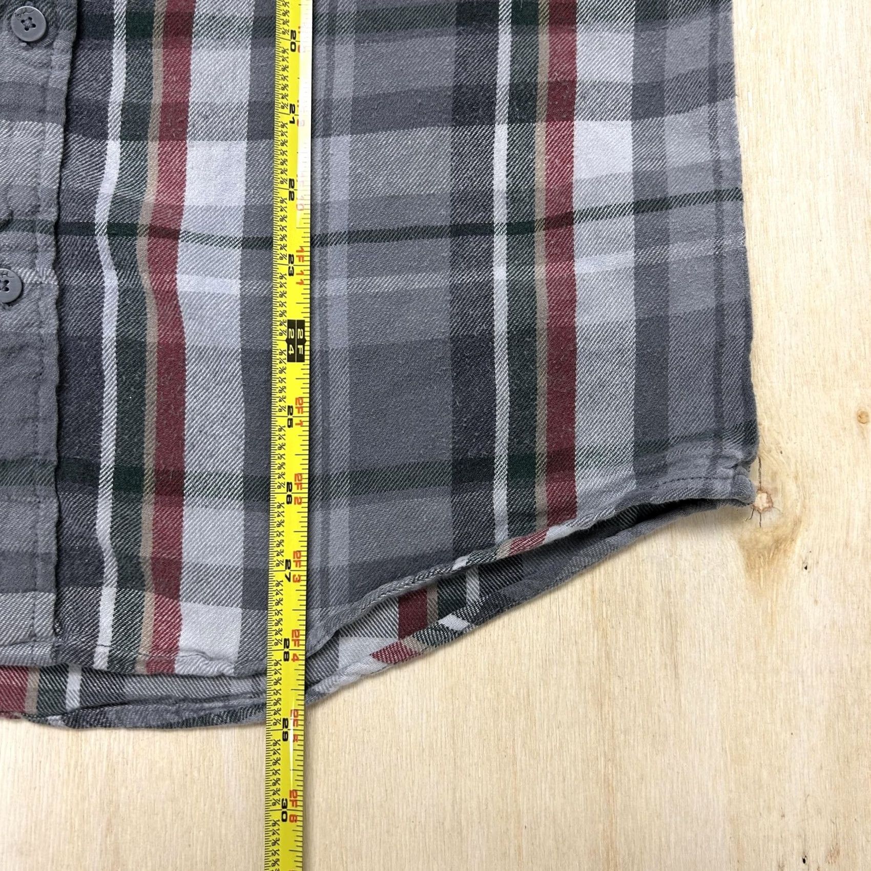 Vintage Tony Hawk Shirt Mens Medium Gray Plaid Flannel Long Sleeve Button Up Casual Y2K Size US M / EU 48-50 / 2 - 4 Thumbnail