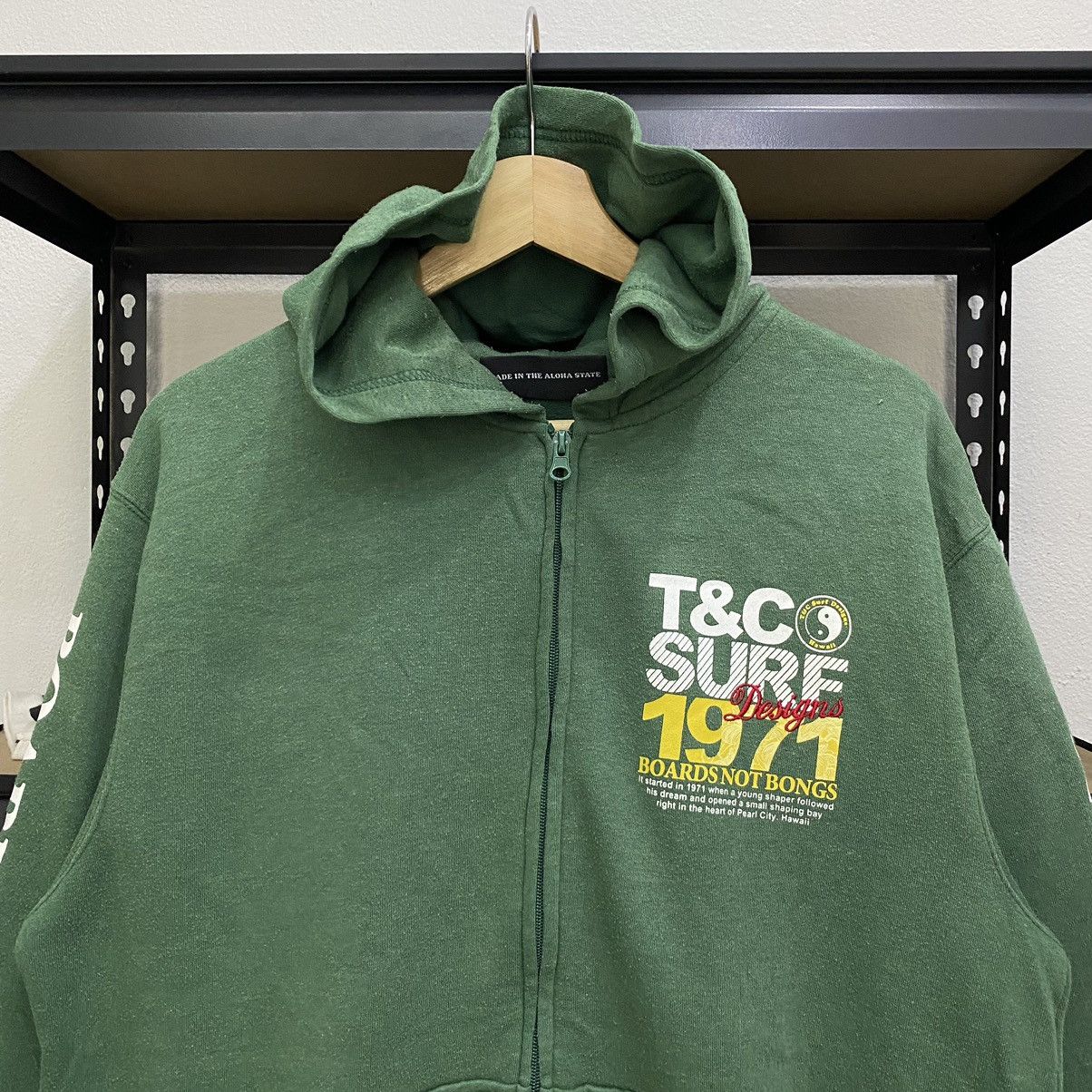 Vintage Vintage T&C Surf Design Hawaii 1971 Sweatshirt Hoodie Size US L / EU 52-54 / 3 - 5 Thumbnail