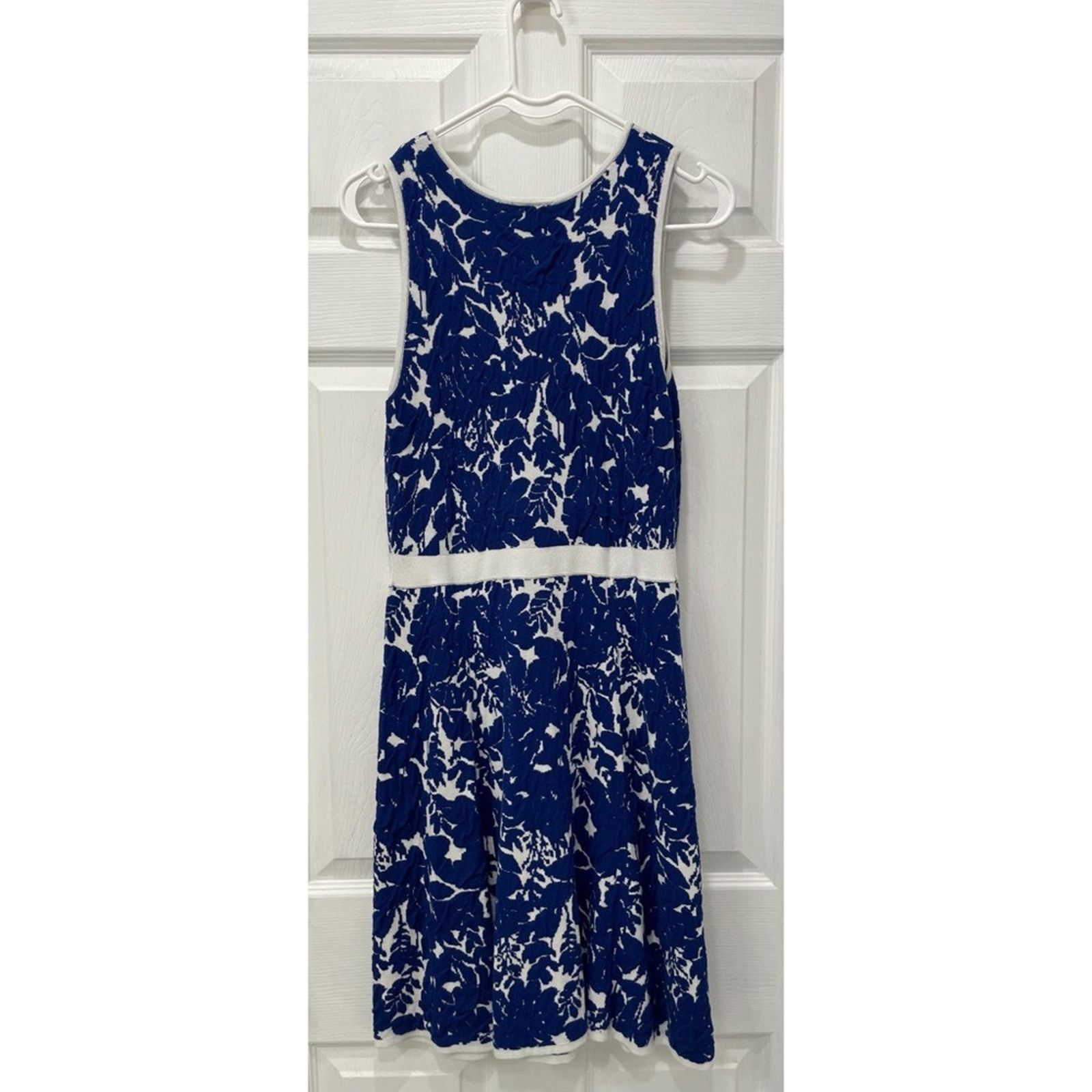 Ann Taylor Ann Taylor Petite Floral Knit Dress MP Size M / US 6-8 / IT 42-44 - 2 Thumbnail