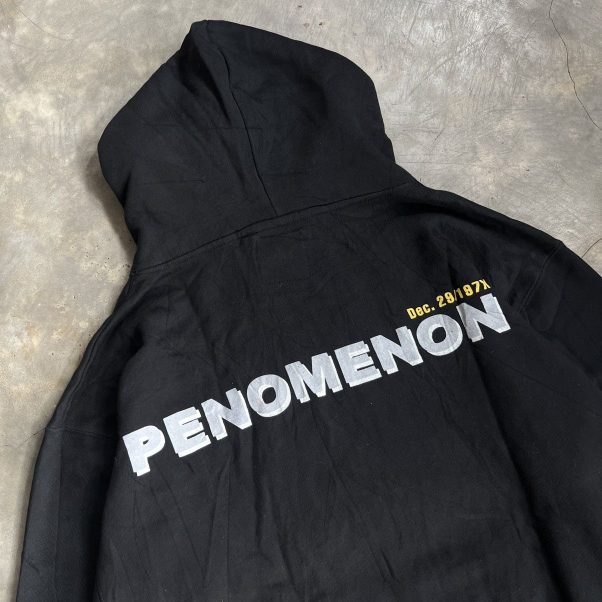 PHENOMENON 2000s Phenomenon Boxy Black Hoodie Size US L / EU 52-54 / 3 - 4 Thumbnail