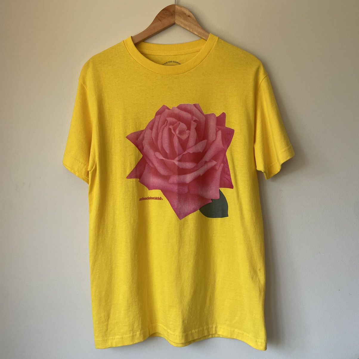 Anti Social Social Club Anti Social Social Club Underglow Rose Tee 'Yellow' Size M / US 6-8 / IT 42-44 - 1 Thumbnail