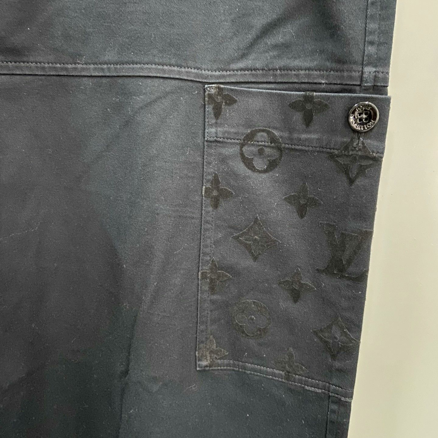 Louis Vuitton Louis Vuitton Black Flocked Pocket Cargo Pants Size US 32 / EU 48 - 5 Thumbnail