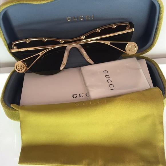Gucci 💯 - New - Gucci Grey | Gold Gg0666s Gg Logo Cat Eye Mirrore Size ONE SIZE - 12 Thumbnail