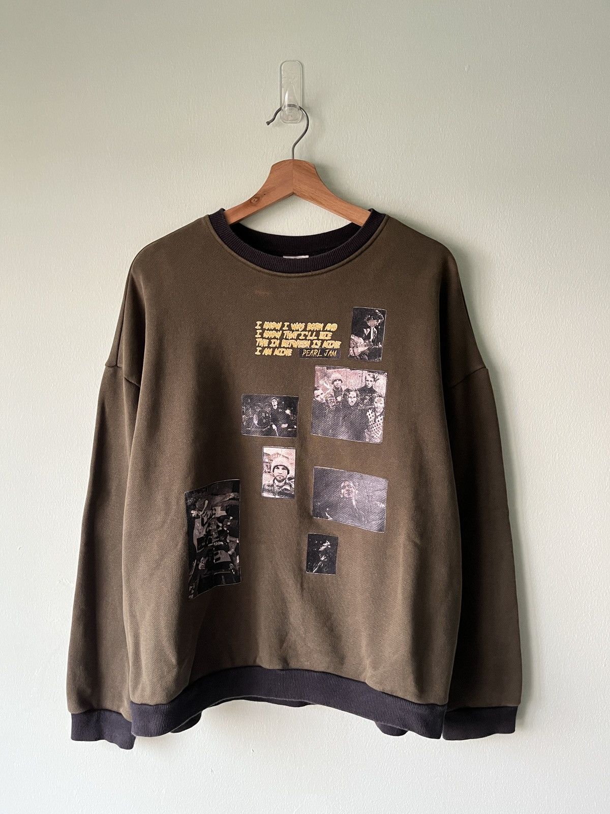 Vintage Pearl Jam Sweatshirt
