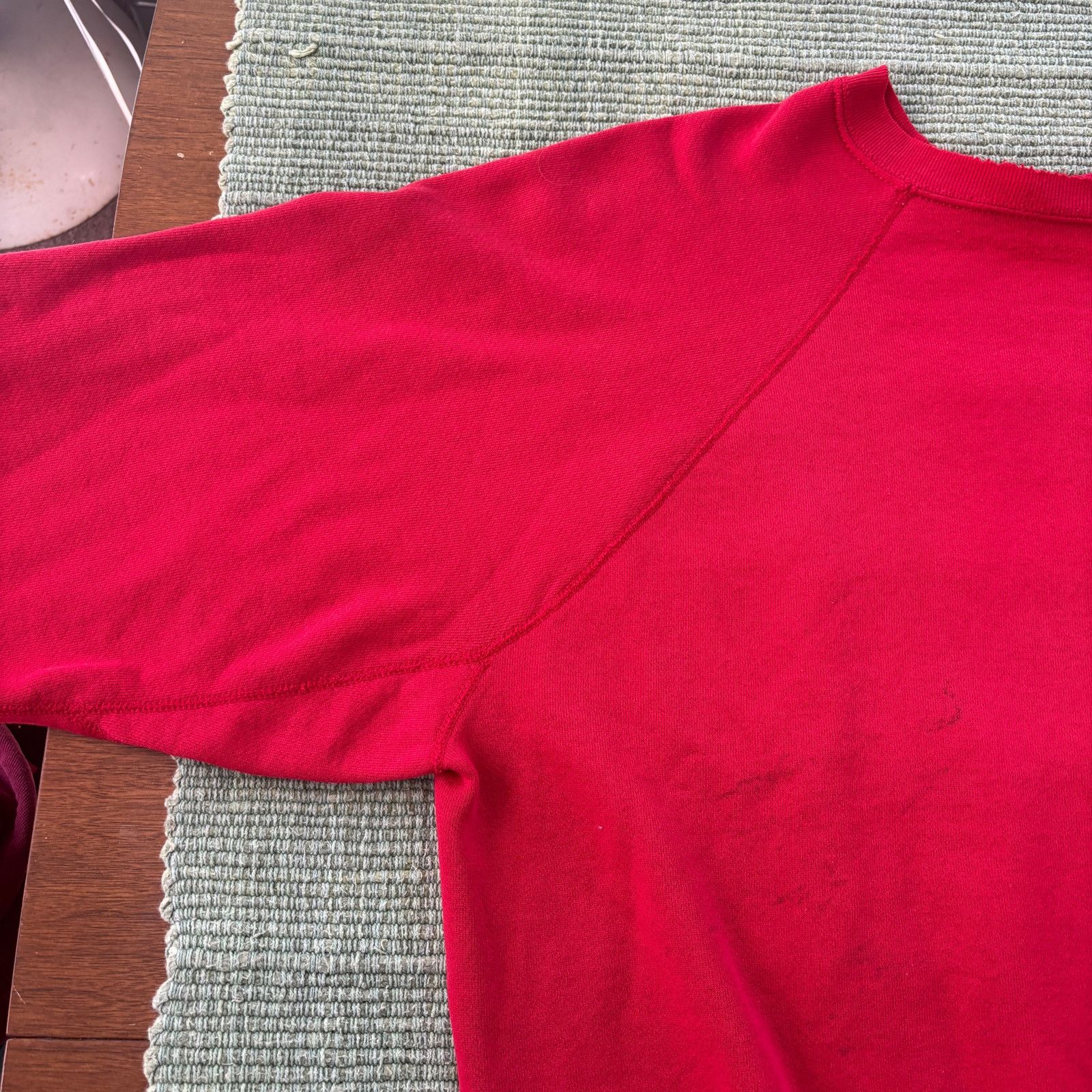 Vintage Vintage Red Distressed Gusseted Blank Discus Sweatshirt Size US XXL / EU 58 / 5 - 4 Thumbnail