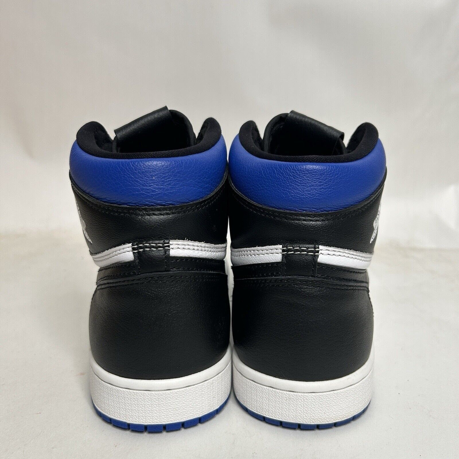 Jordan Brand Nike Shoes Air Jordan 1 Retro High OG “Royal Toe” 555088-041 Size US 11 / EU 44 - 5 Thumbnail