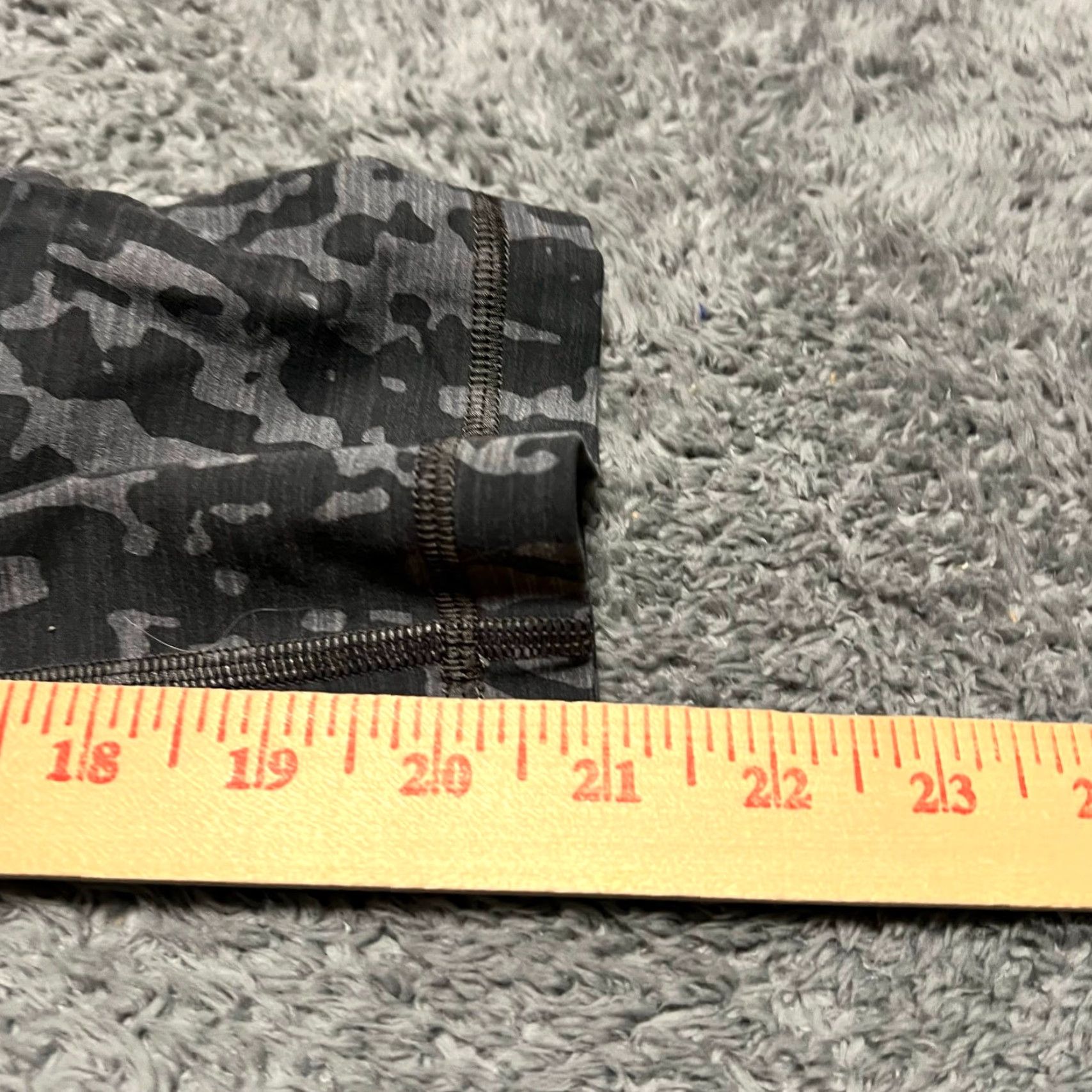 Lululemon Lululemon Leggings Pants Wunder Train High Rise Crop Animal Gray Womens 6 Size 28" / US 6 / IT 42 - 7 Thumbnail
