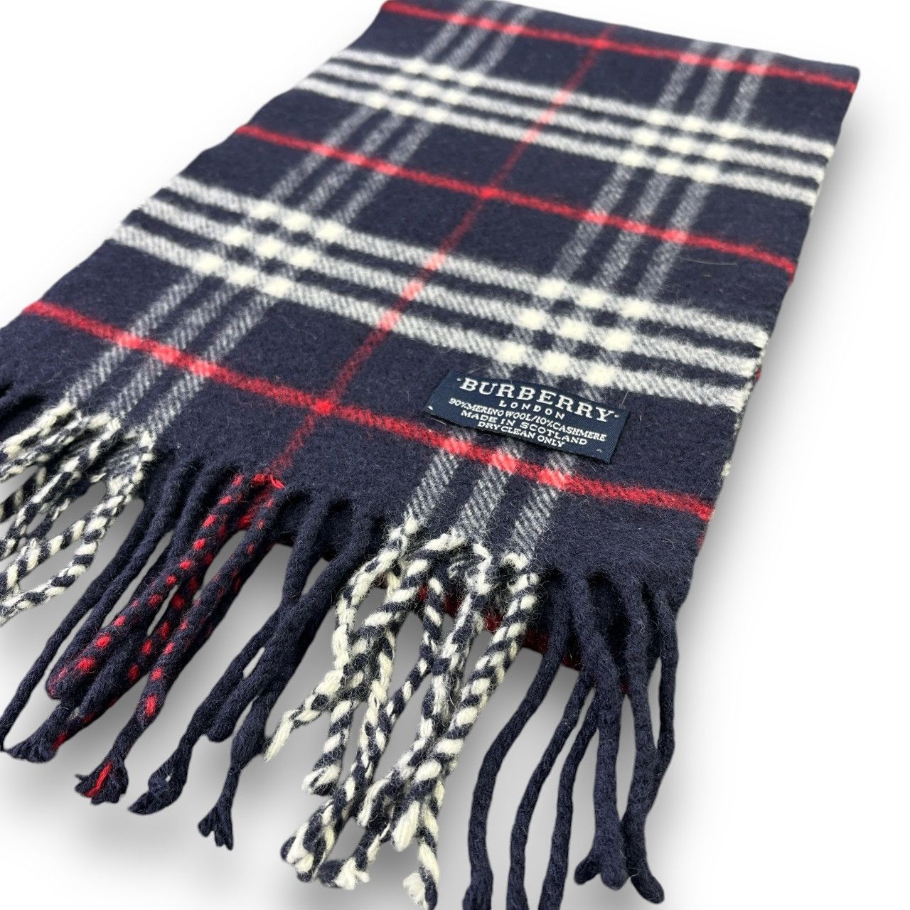 Burberry Burberry Scarf / Muffler / Neckwear T509 Size ONE SIZE - 8 Thumbnail