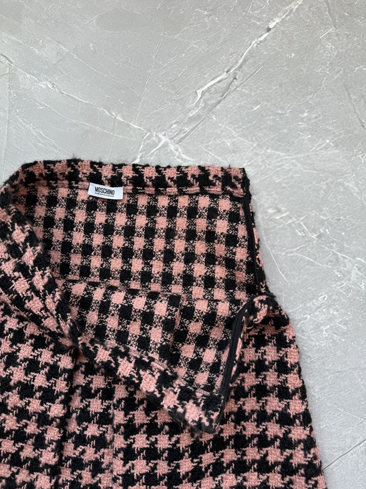 Moschino Moschino Cheap and Chic Houndstooth High Waist Wool Skirt Size 28" / US 6 / IT 42 - 11 Thumbnail