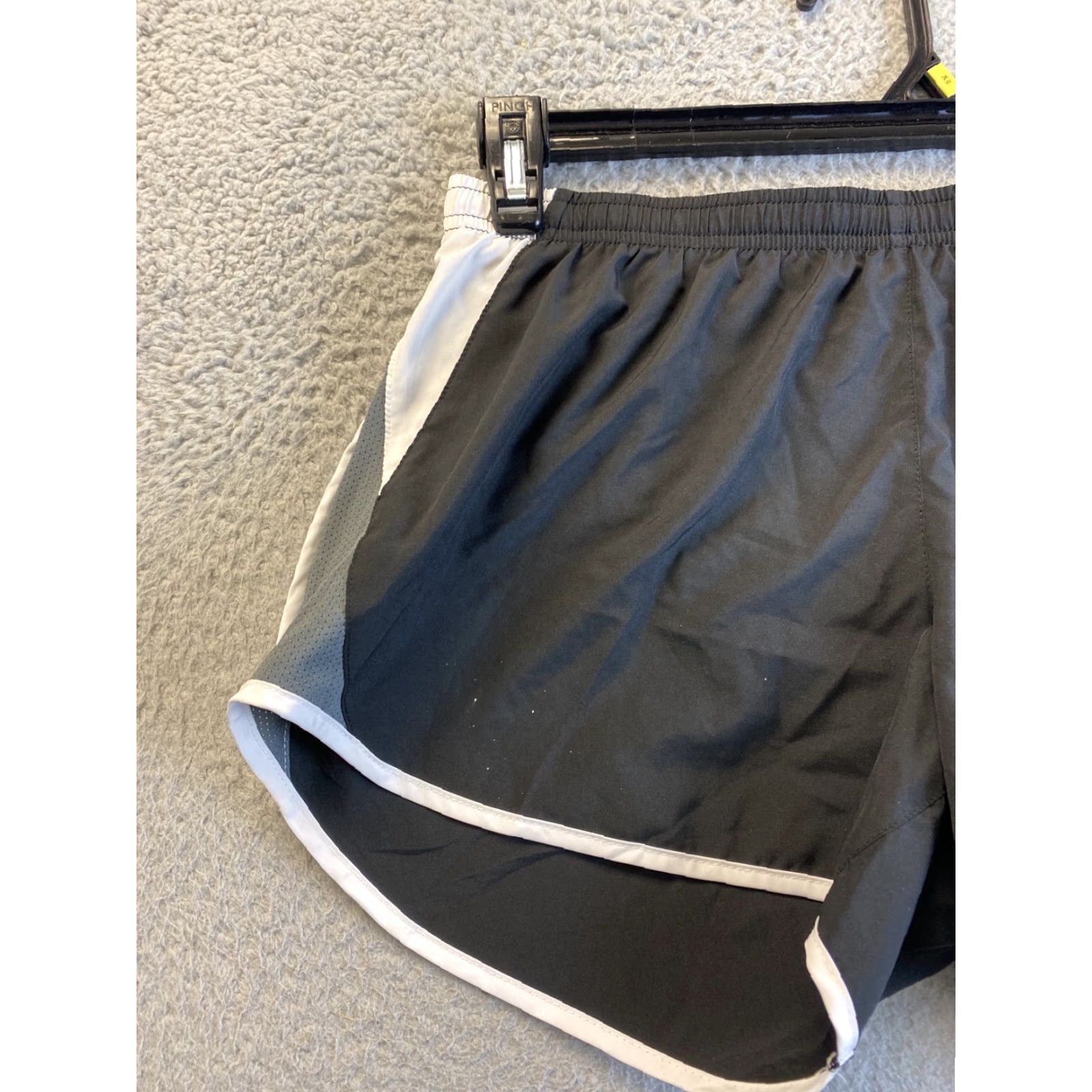 Nike Nike Women black Athletic Shorts M /34-65 Size 32" / US 10 / IT 46 - 3 Thumbnail
