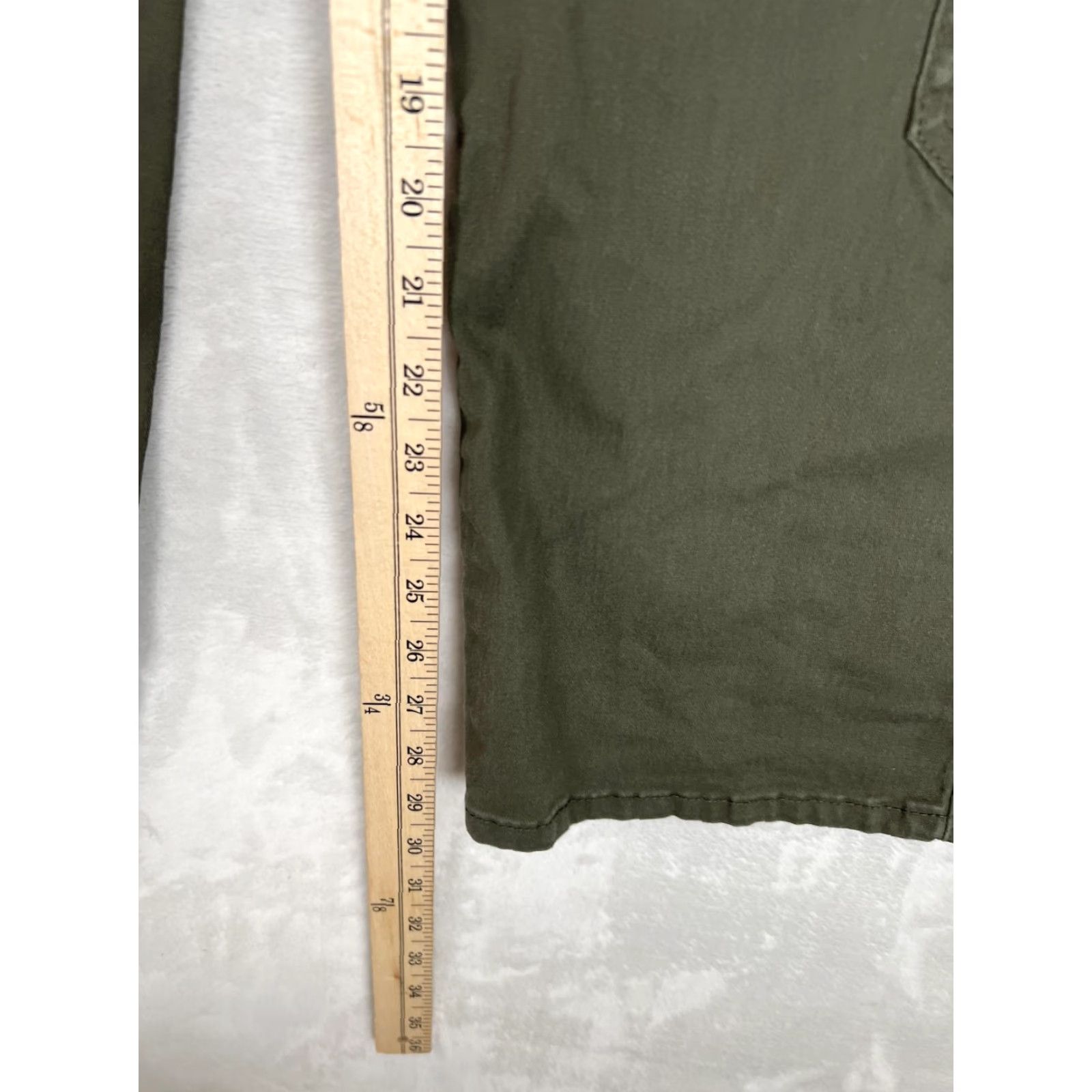 Hot Topic Hot Topic Juniors Cargo Pants Green Twill Straight Leg Pockets 3 Casual Utility Jeans Size 26" / US 2 / IT 38 - 2 Thumbnail