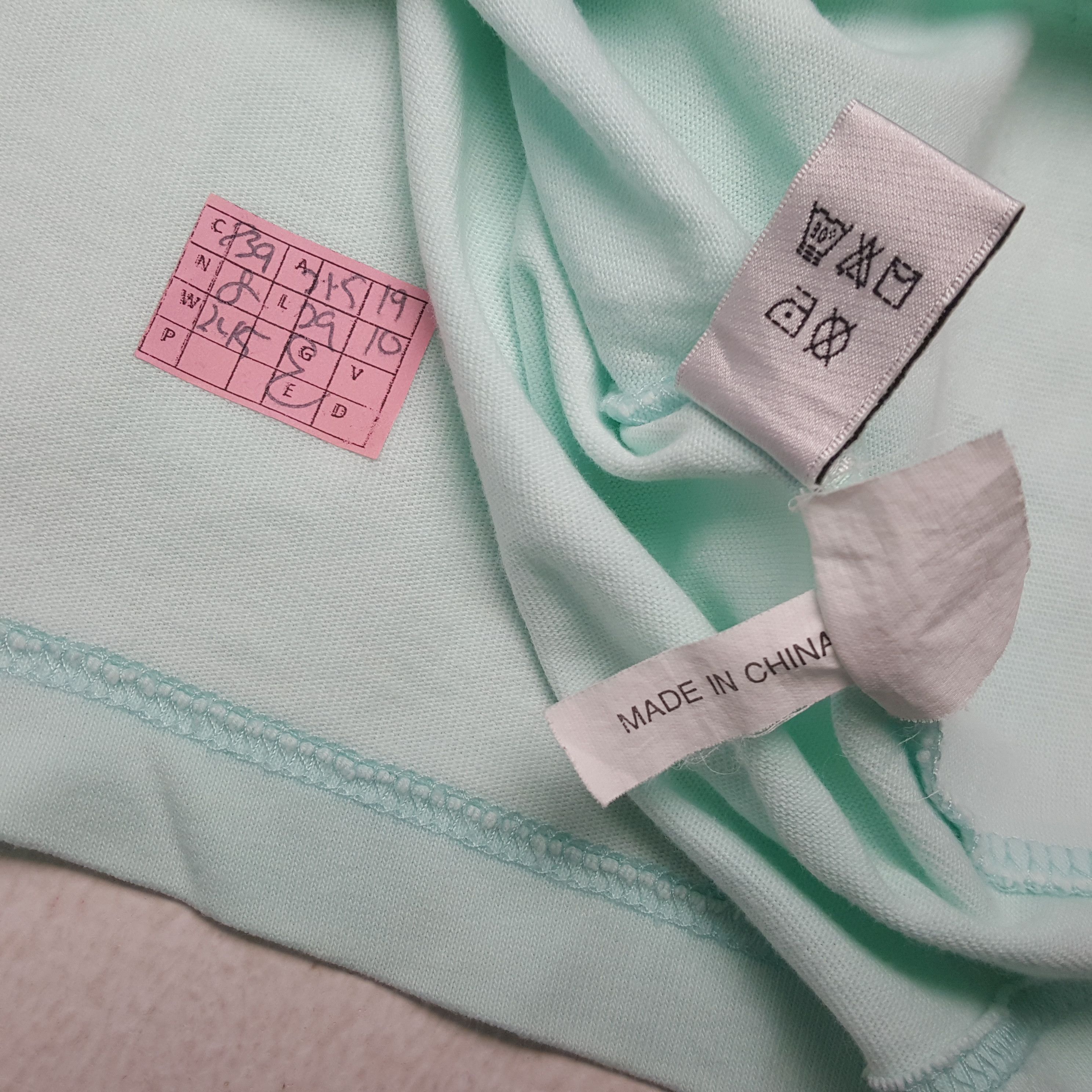 Vintage × Yves Saint Laurent YVES SAINT LAURENT Fashion Brand Style Spellout Tshirt Size US L / EU 52-54 / 3 - 4 Thumbnail