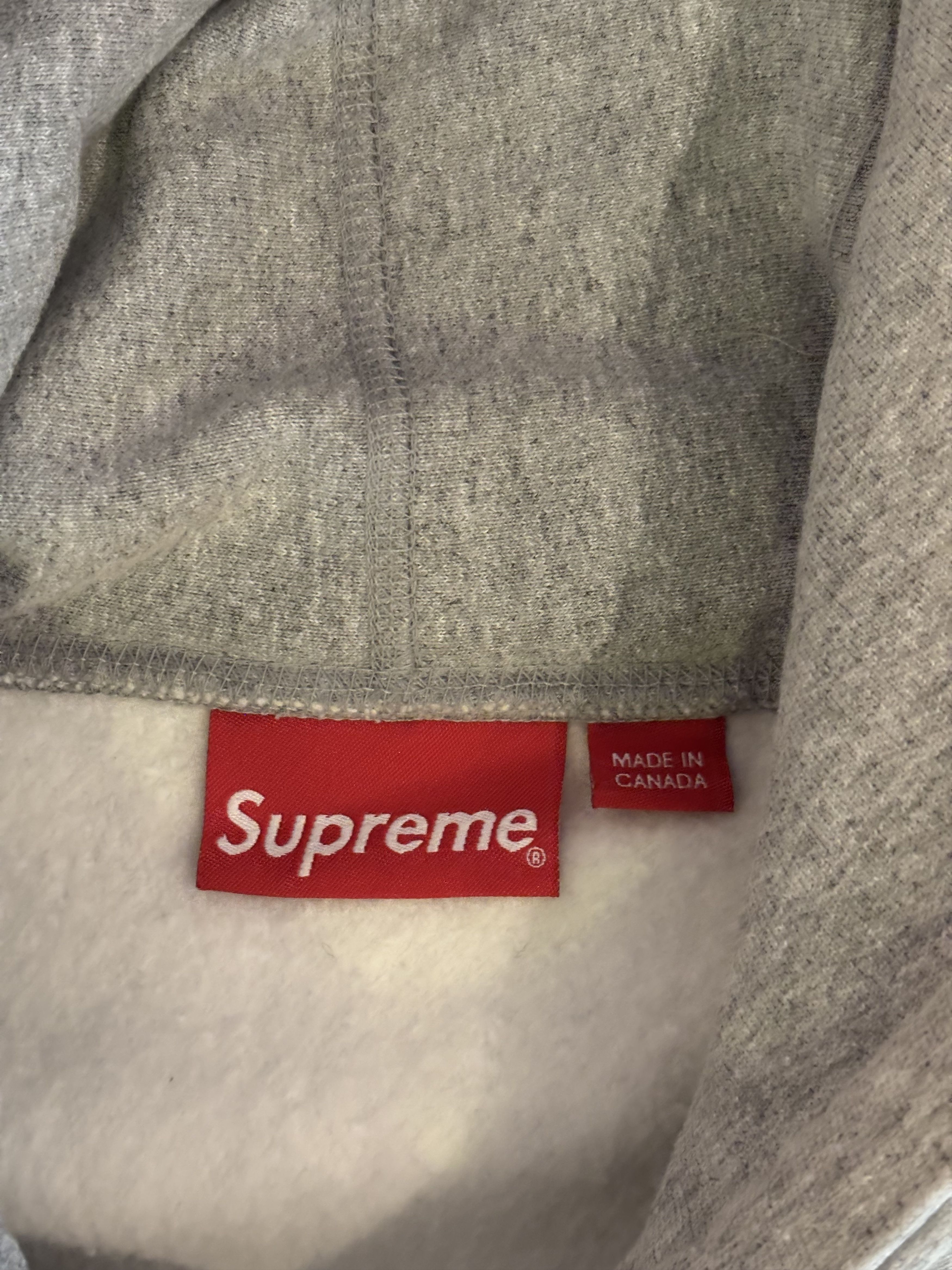 Supreme Sweat à capuche Supreme gris logo orange en tbe Size US L / EU 52-54 / 3 - 9 Thumbnail